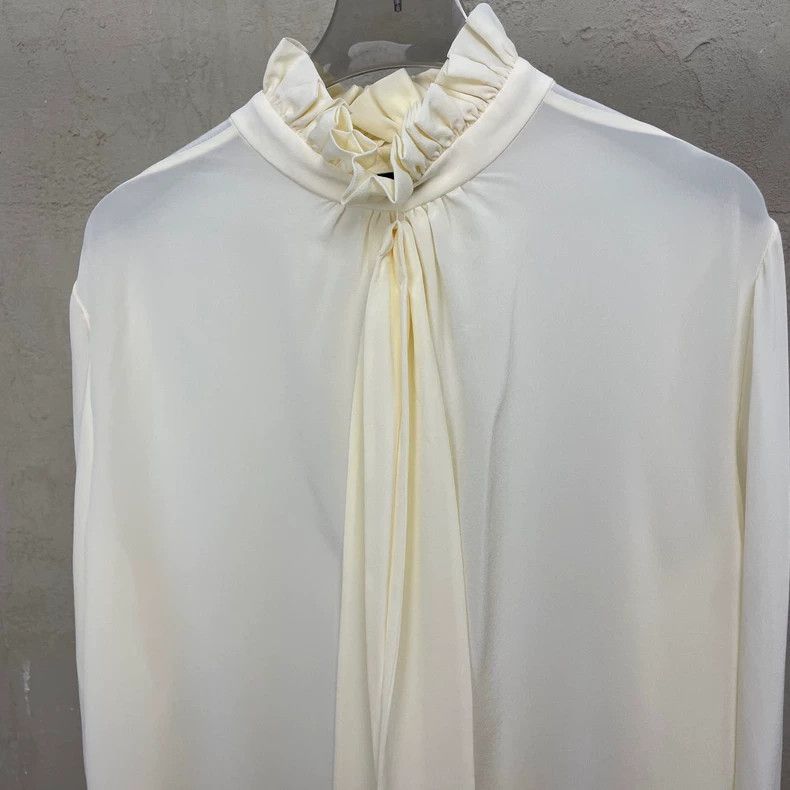 Saint Laurent Paris Saint Laurent Paris Saint Laurent Beige Long Sleeve Chiffo Size US M / EU 48-50 / 2 - 4 Thumbnail