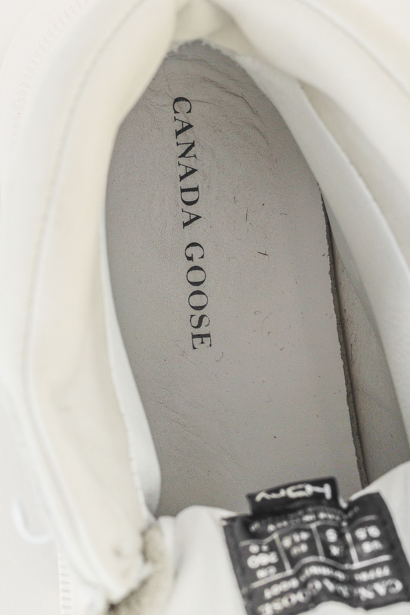 Canada Goose Canada Goose Journey White and Beige Leather Lug Ankle Boots Size US 9.5 / IT 39.5 - 11 Thumbnail