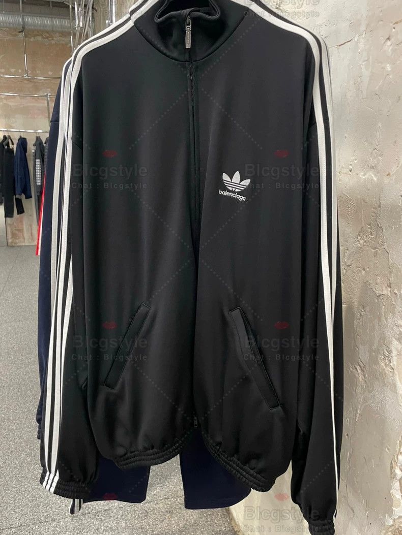 Balenciaga Balenciaga Sports Jacket Coat Size US S / EU 44-46 / 1 - 5 Thumbnail