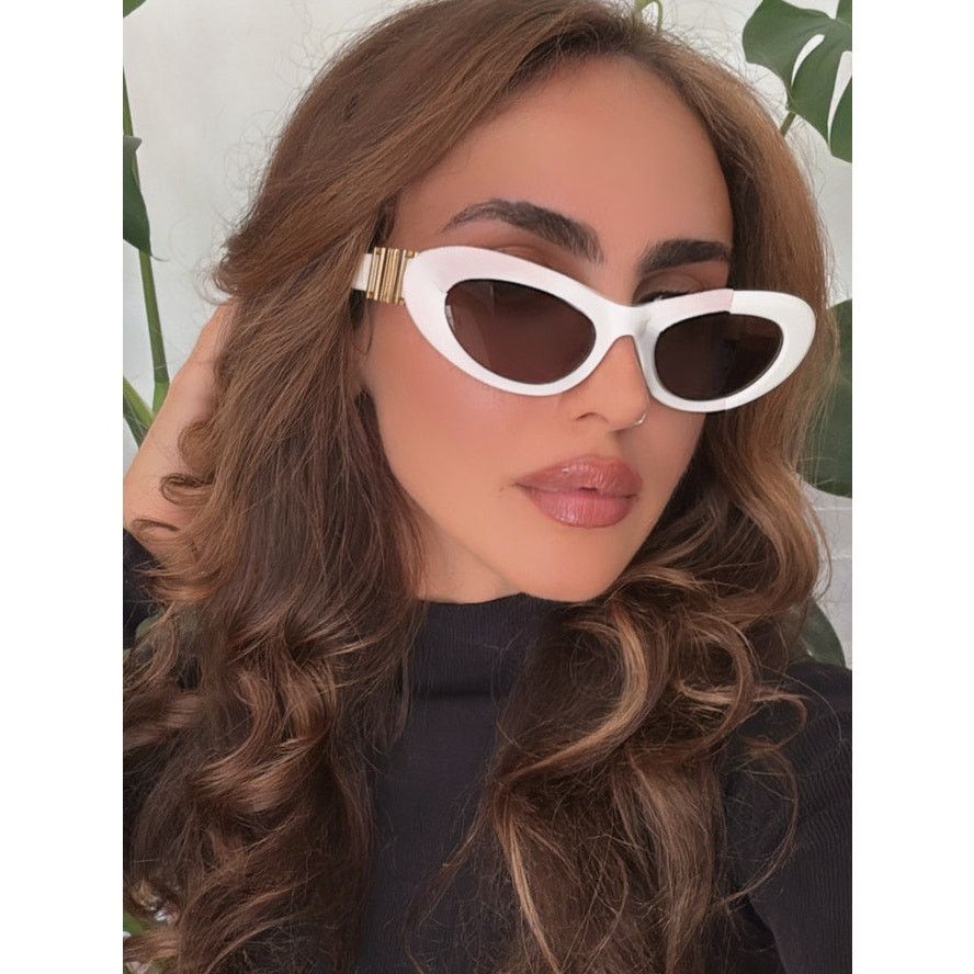 NEW Loewe LW40156U Cat Eye Sunglasses White