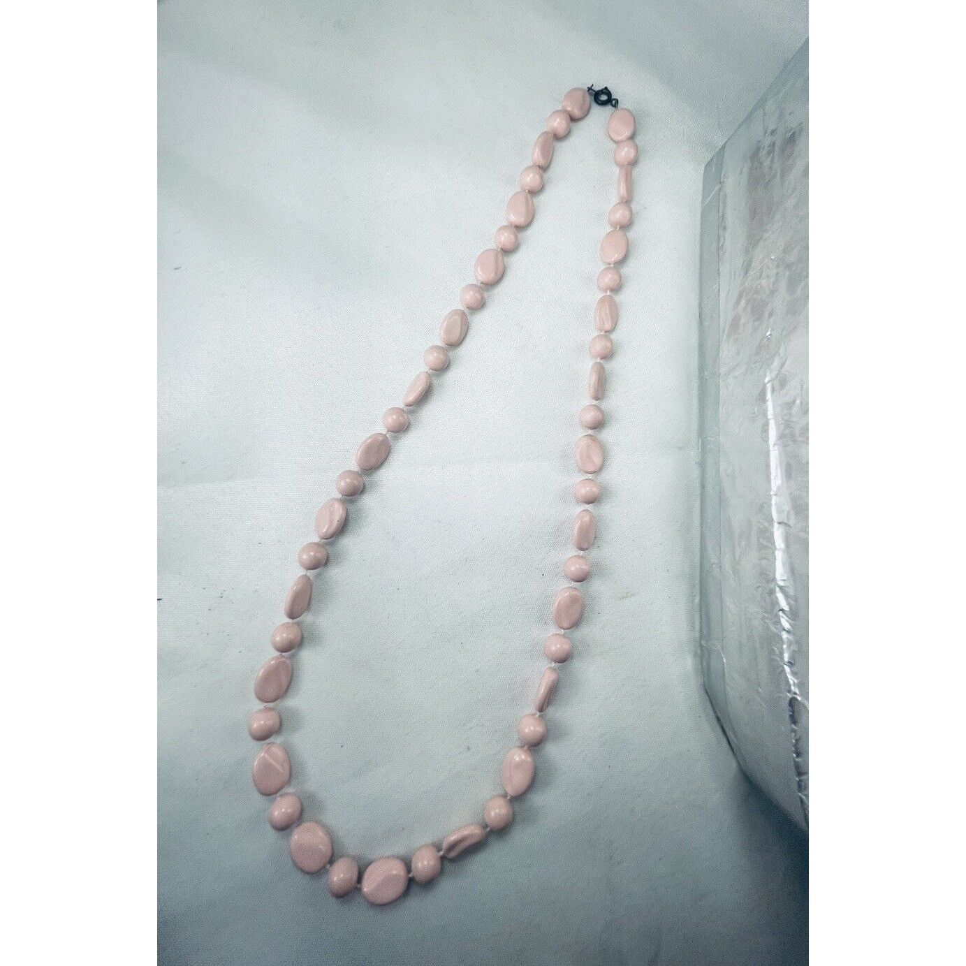 Vintage Pale Pink Rotating Sphere And Oval On White String Necklace Size ONE SIZE - 7 Thumbnail