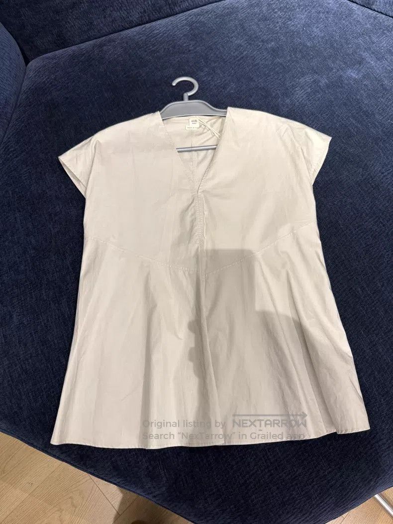 Hermes Hermes V-Neck Solid Short Sleeve - Cotton Size XS / US 0-2 / IT 36-38 - 1 Thumbnail