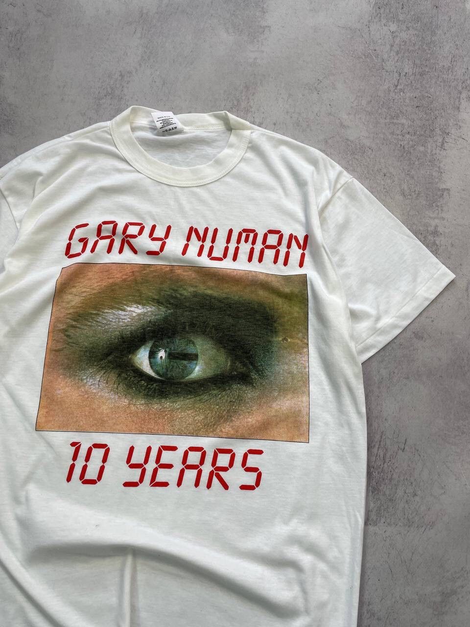 Band Tees × Japanese Brand × Vintage Vintage 90s Gary Numan 10 Years Eye Tee T-Shirt Y2K Size US XL / EU 56 / 4 - 3 Thumbnail