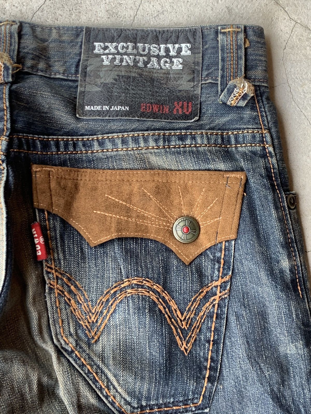 Edwin EDWIN NAVAJO DESIGN STYLE & RARE. ONLY IN JAPAN 🇯🇵 Size US 31 - 3 Thumbnail