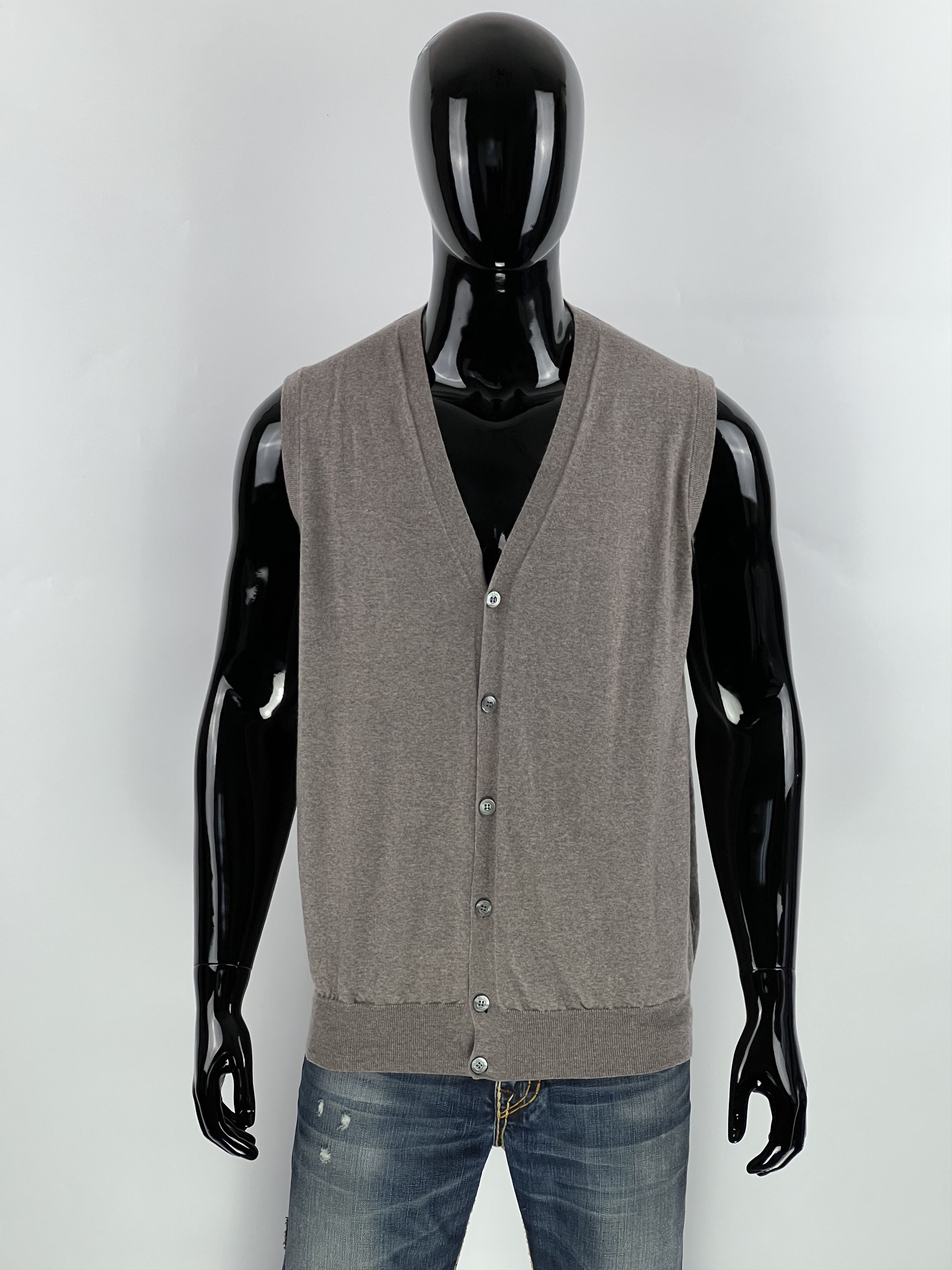 Canali Canali Merino Wool V-Neck Sweater Vest Size IT56 Size US XL / EU 56 / 4 - 1 Thumbnail