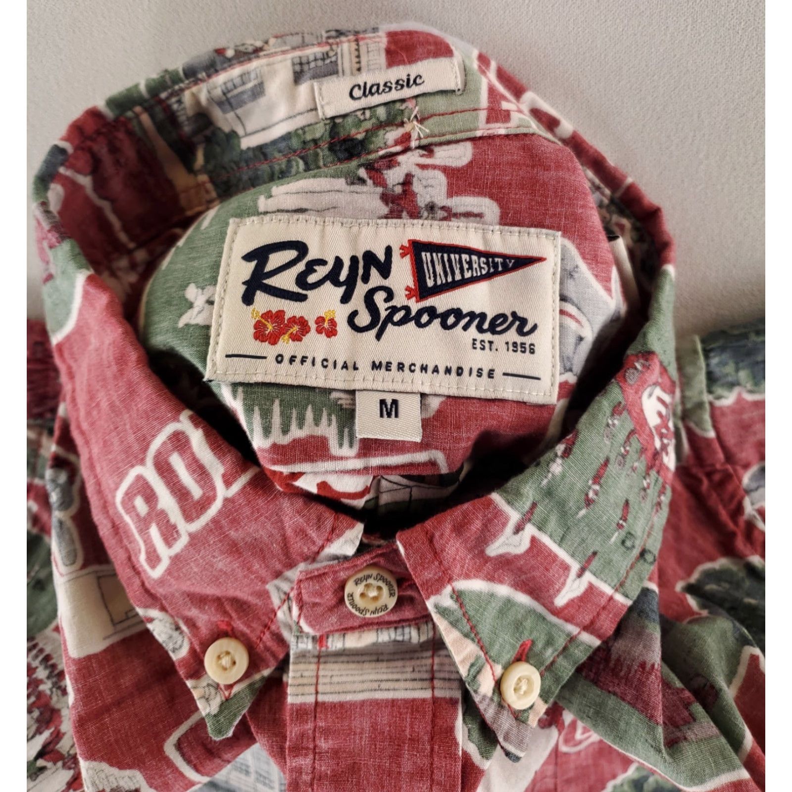 Reyn Spooner Reyn Spooner University Alabama Button-Up Shirt Short Sleeve Red Mens M Size US M / EU 48-50 / 2 - 2 Thumbnail