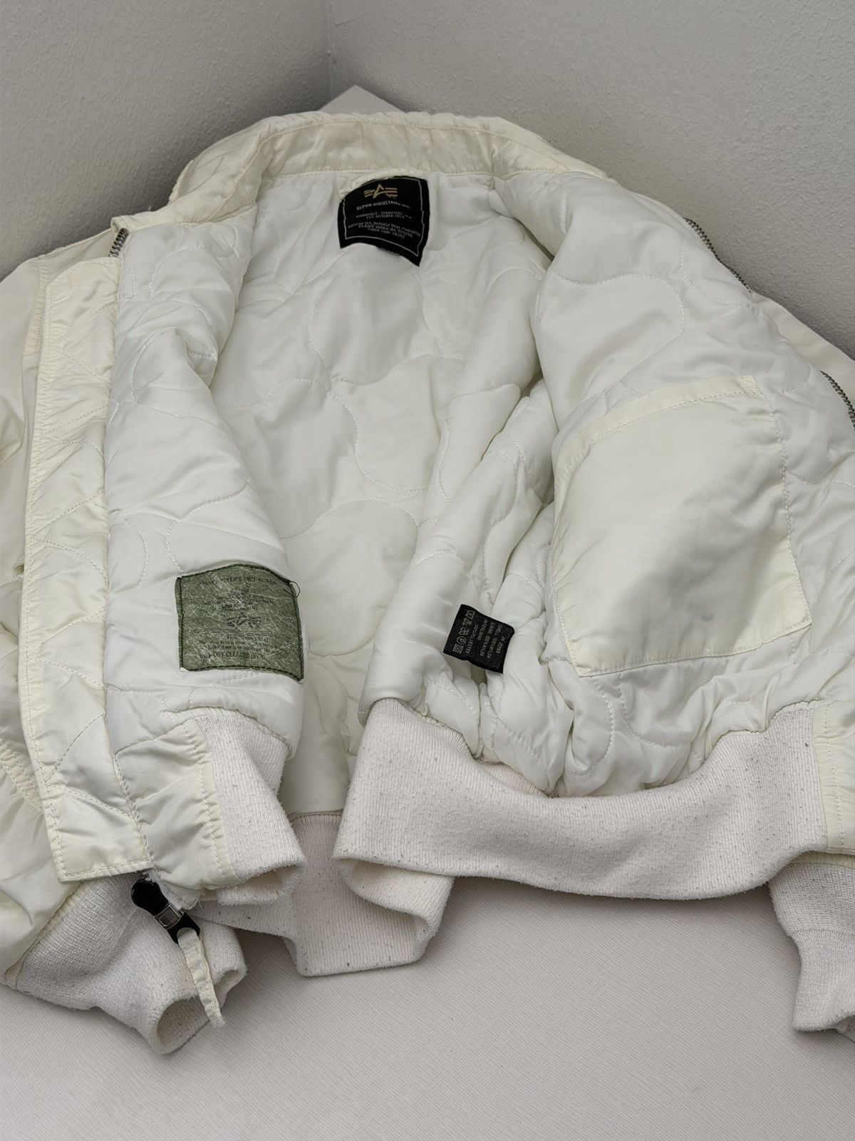 Alpha Industries Vintage 90s Alpha Industries Bomber Jacket XL Nylon CWU-45 Size US XL / EU 56 / 4 - 5 Thumbnail