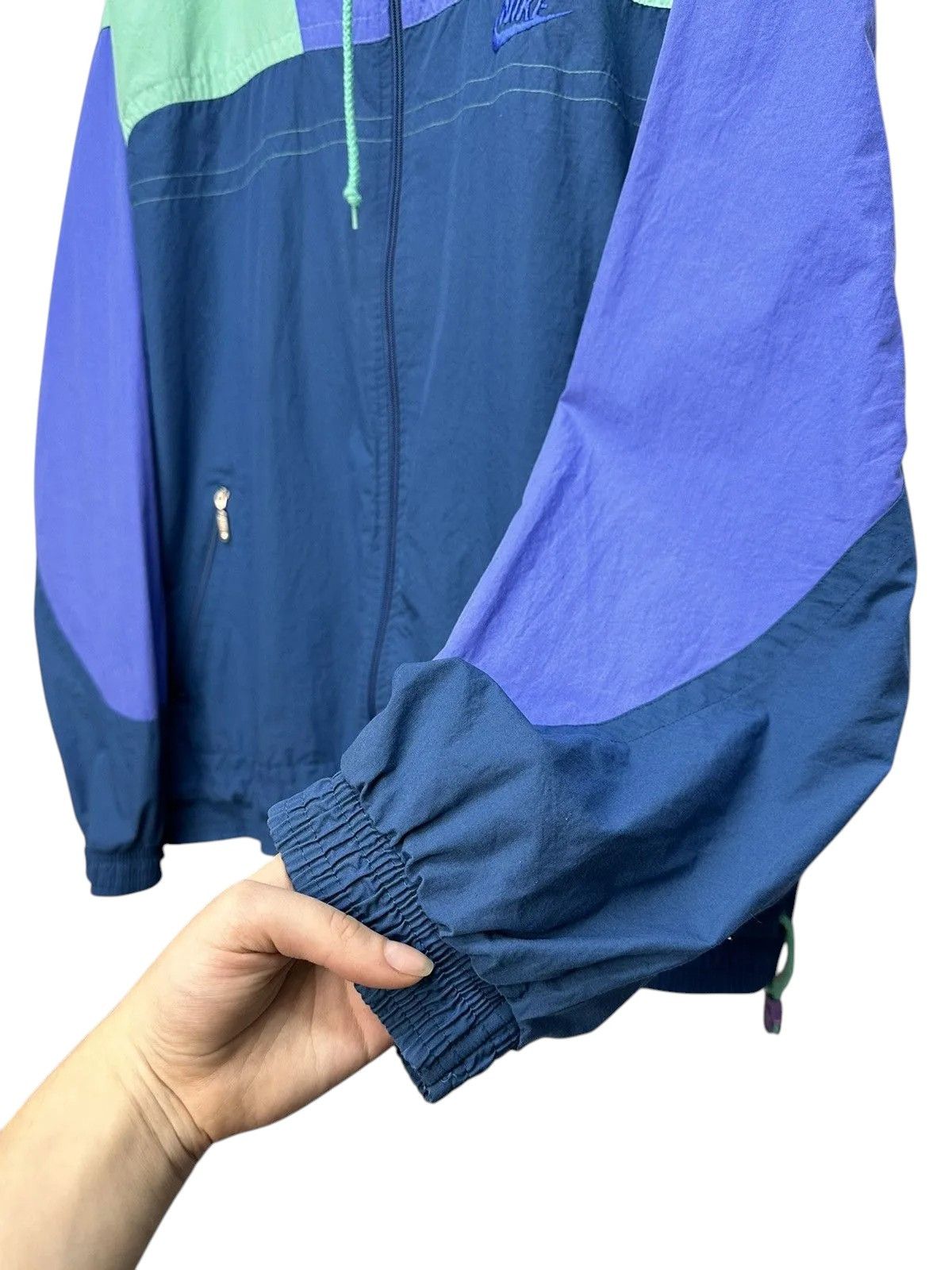 Vintage Nike blue 90s nylon baggy light jacket vintage y2k style Size US XL / EU 56 / 4 - 5 Thumbnail