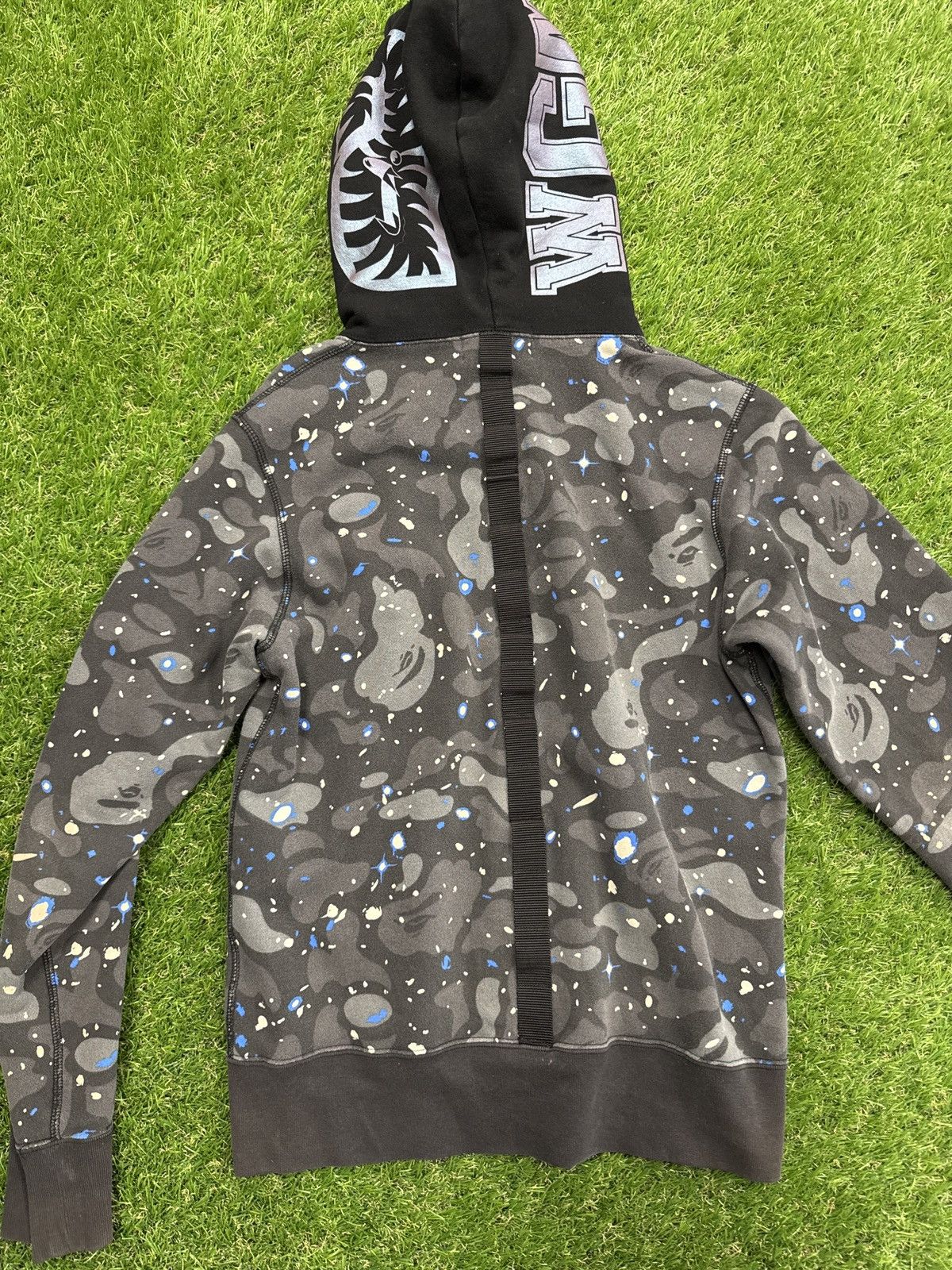 Bape BAPE SPACE CAMO SHARK FULL ZIP HOODIE Size US S / EU 44-46 / 1 - 4 Thumbnail
