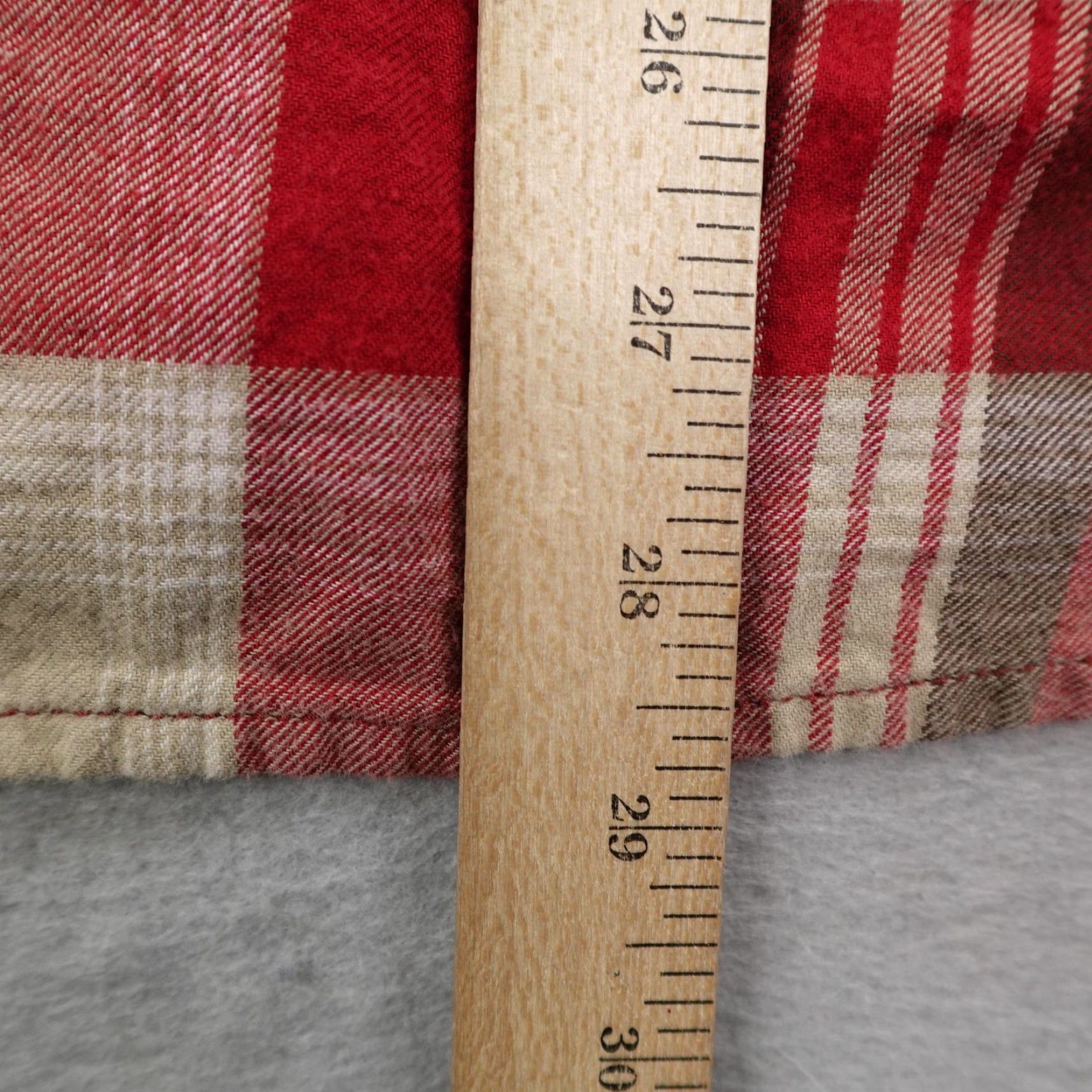 True Religion True Religion Shirt Mens Large Red Beige Plaid Flannel Button Up Long Sleeve Size US L / EU 52-54 / 3 - 7 Thumbnail