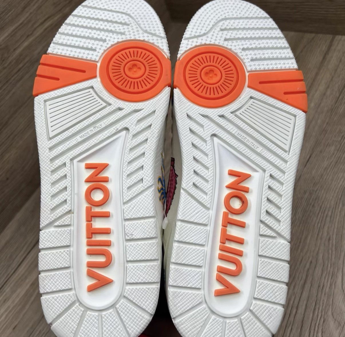 Louis Vuitton Louis Vuitton Yayoi Kusama Trainer Sunflower Sneakers J41 Size US 8 / EU 41 - 4 Thumbnail