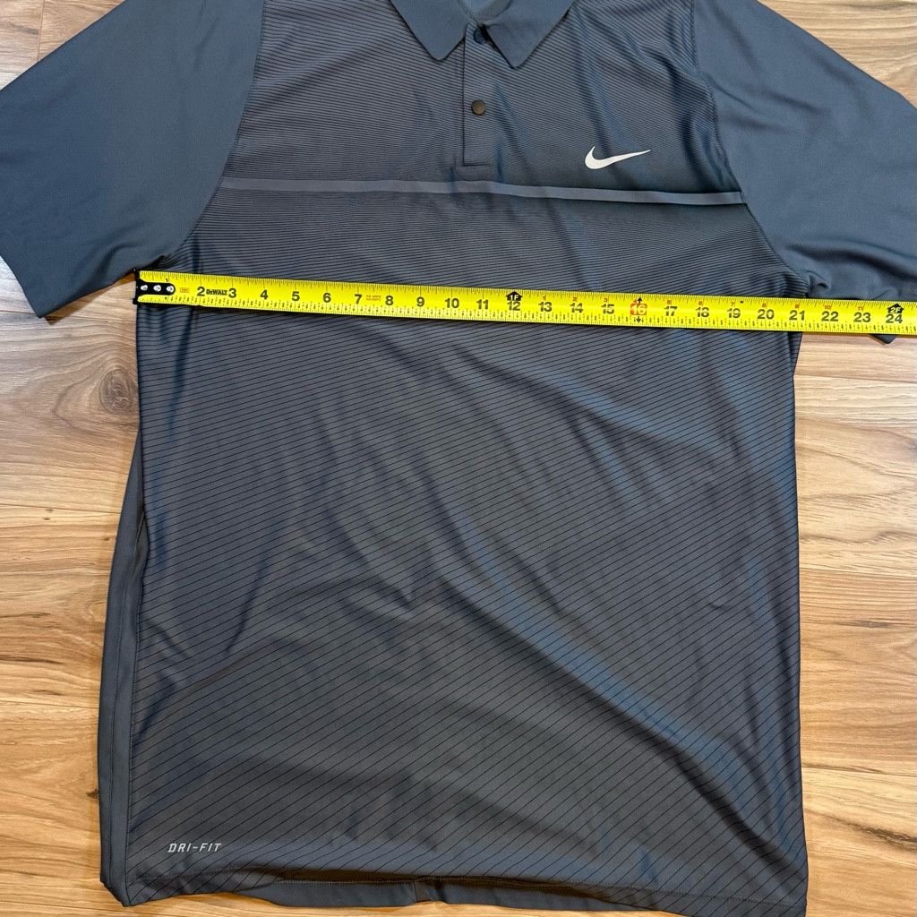 Nike Nike Men’s L Tiger Woods Dri-Fit Golf Polo Gray Size US L / EU 52-54 / 3 - 5 Thumbnail