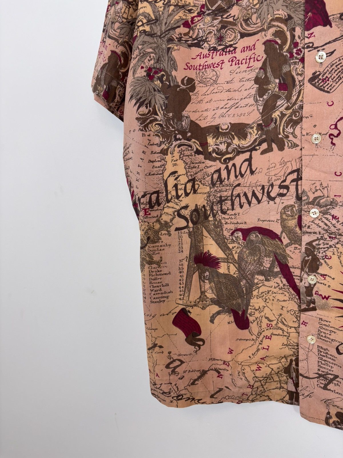 Gianfranco Ferre Vintage Gianfranco Ferre Men’s Map AOP Short Sleeve Shirt Size US XL / EU 56 / 4 - 9 Thumbnail