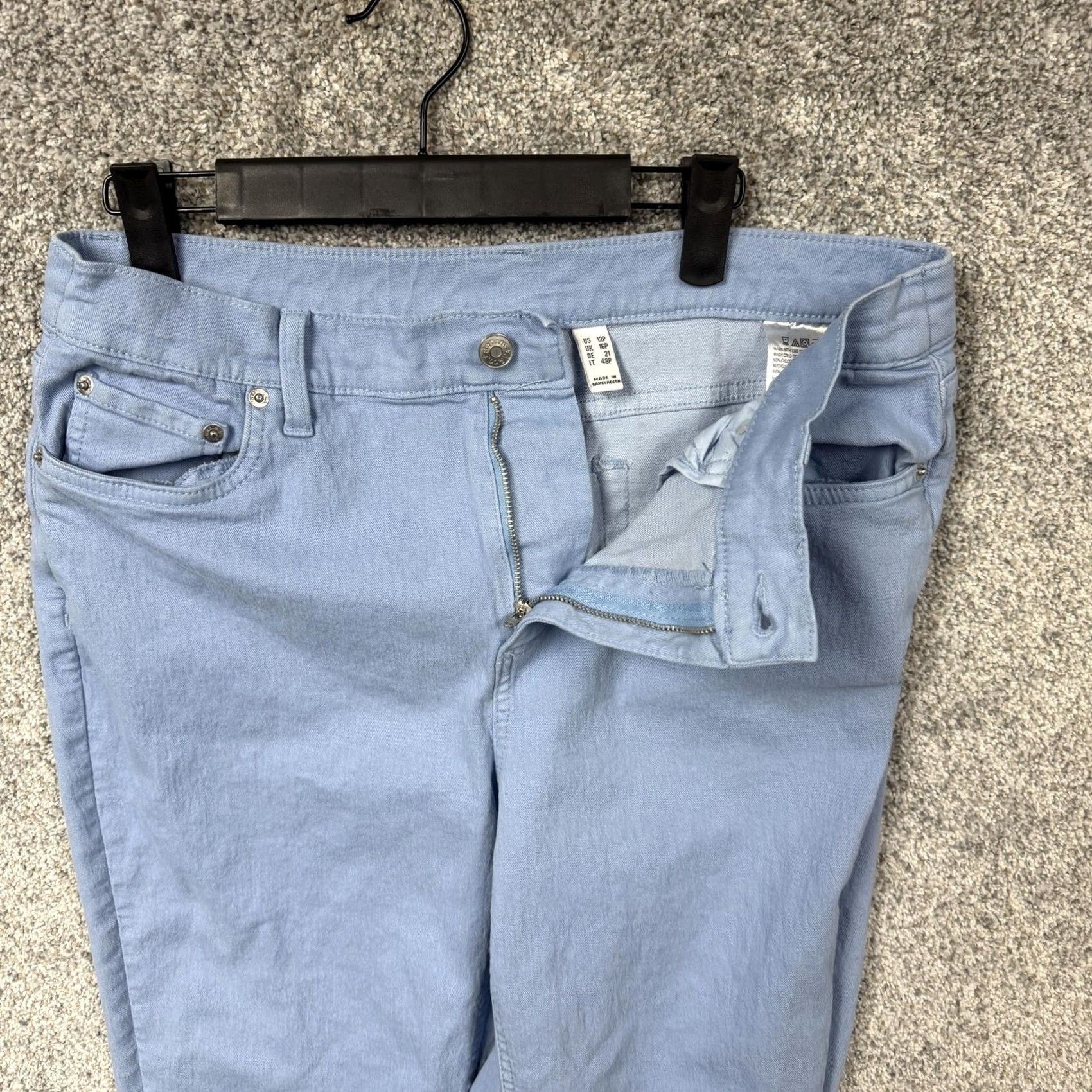 Denim & Co. Denim & Co Capri Jeans Womens 12P 33x22.5 Light Blue Stretch Denim Five-Pocket Capri Jeans Petite Summer Nautical Womens Size 34" / US 12 / IT 48 - 5 Thumbnail