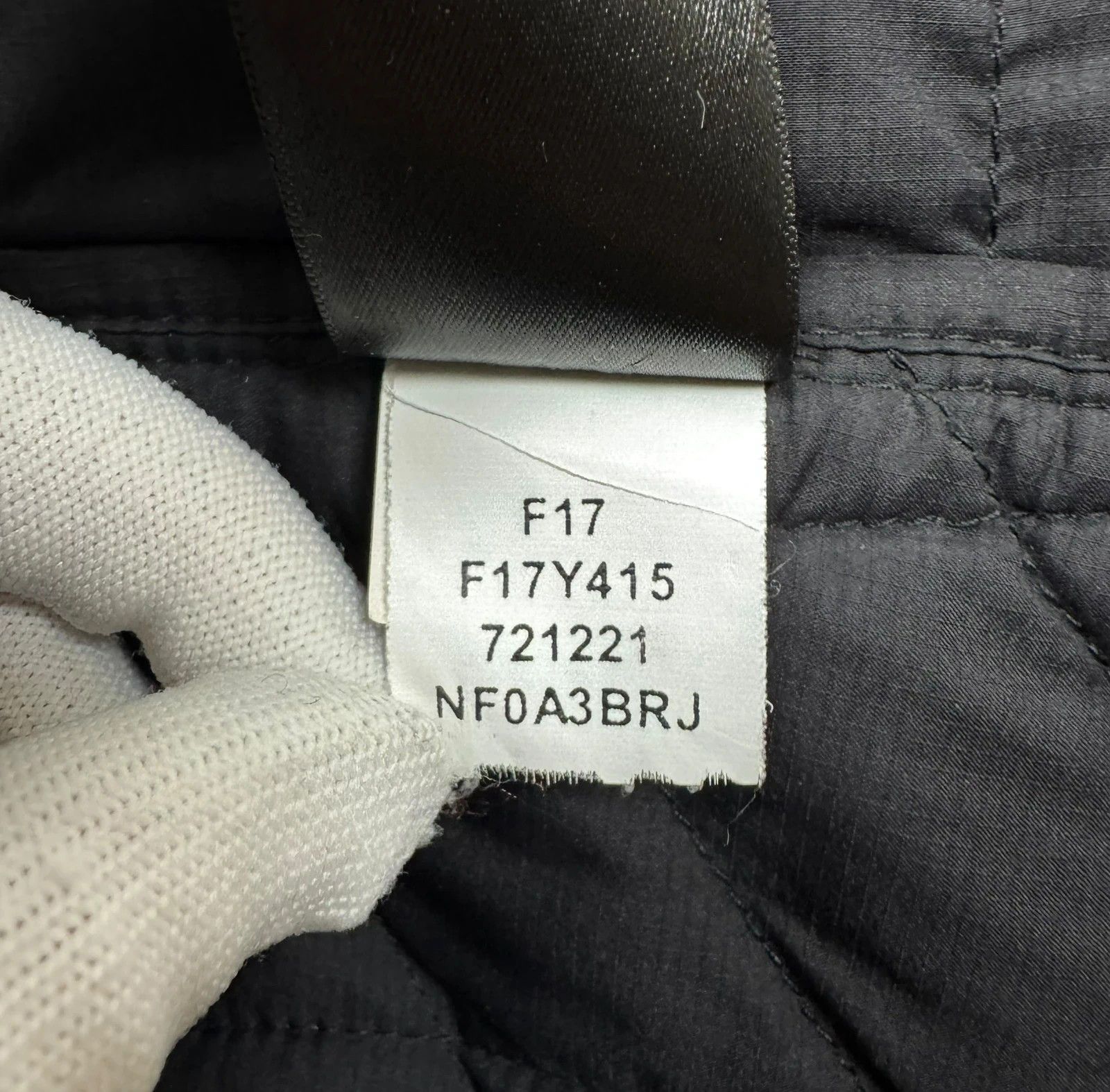 The North Face The North Face Quilted Jacket Hooded Women size M Size M / US 6-8 / IT 42-44 - 18 Thumbnail