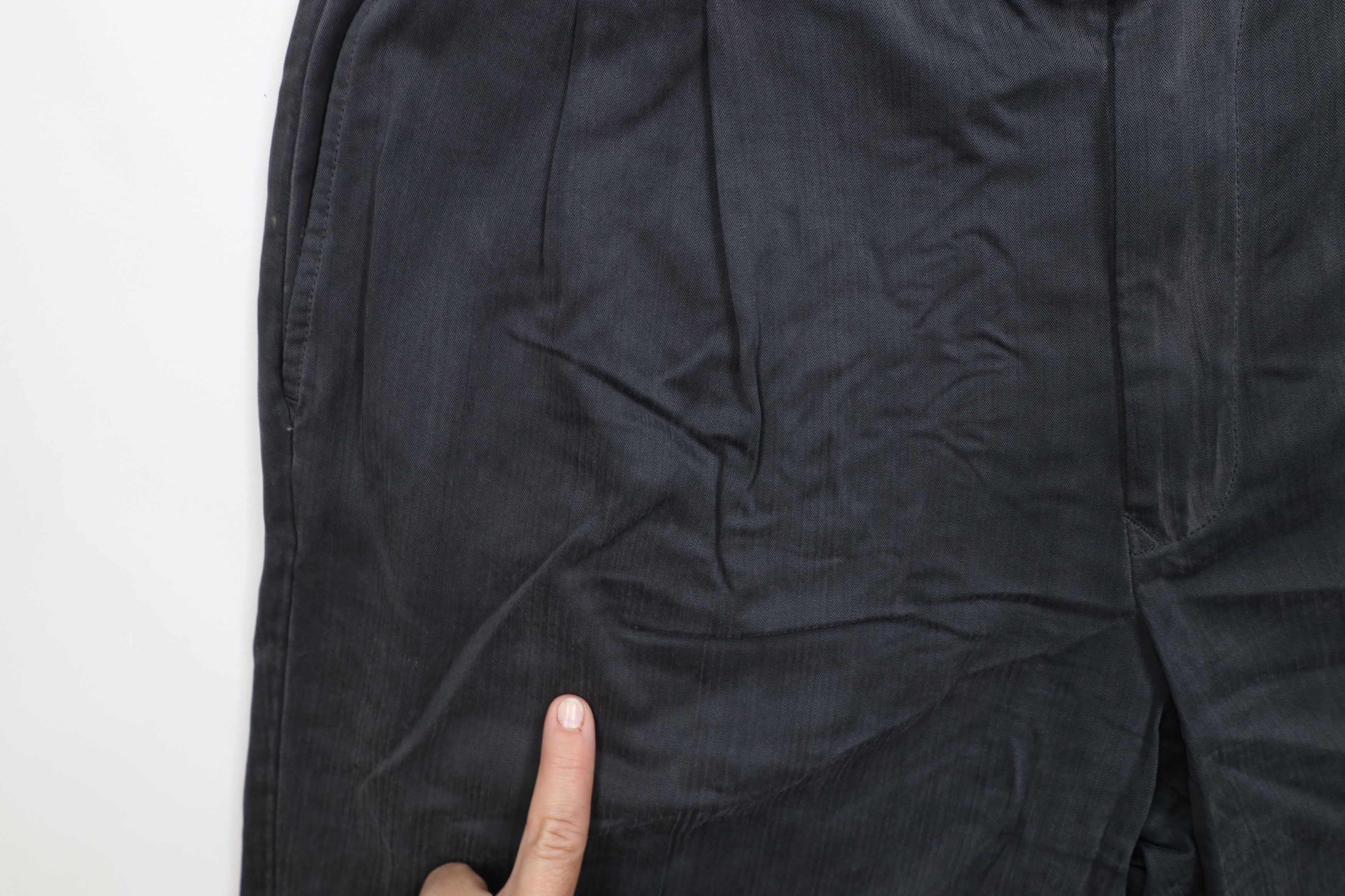Tommy Bahama Vintage Tommy Bahama Blend Above Knee Chino Shorts Black Size US 34 / EU 50 - 6 Thumbnail