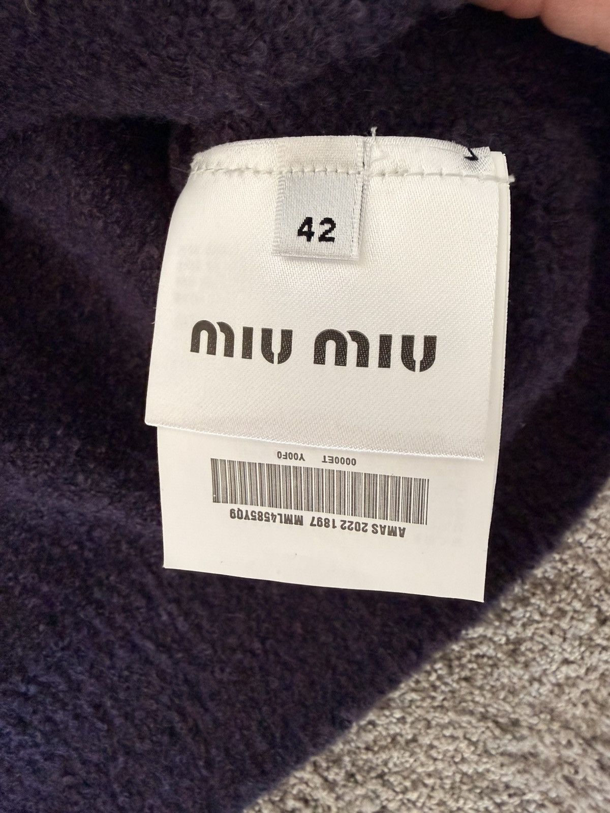 Miu Miu Miu Miu logo (terry) long-sleeve sweater (new) Size US XS / EU 42 / 0 - 4 Thumbnail