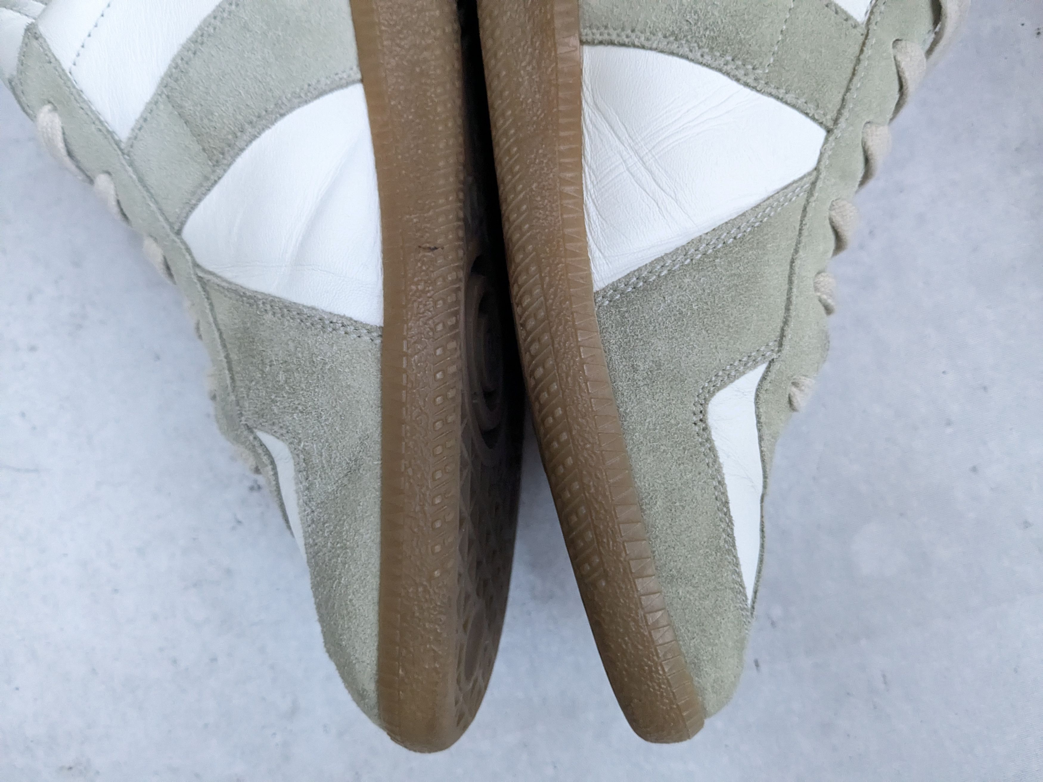 Maison Margiela Maison Margiela Replica GAT White Gray 9 42 Gum Low Tops Size US 9 / EU 42 - 13 Thumbnail