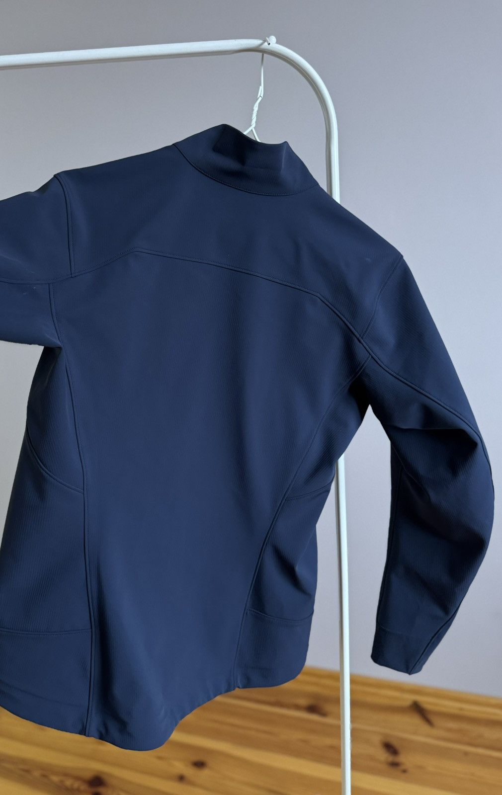 Arc'teryx Arc'teryx Epsilon LT Jacket Corporate Zip Parnters Group Size M / US 6-8 / IT 42-44 - 4 Thumbnail