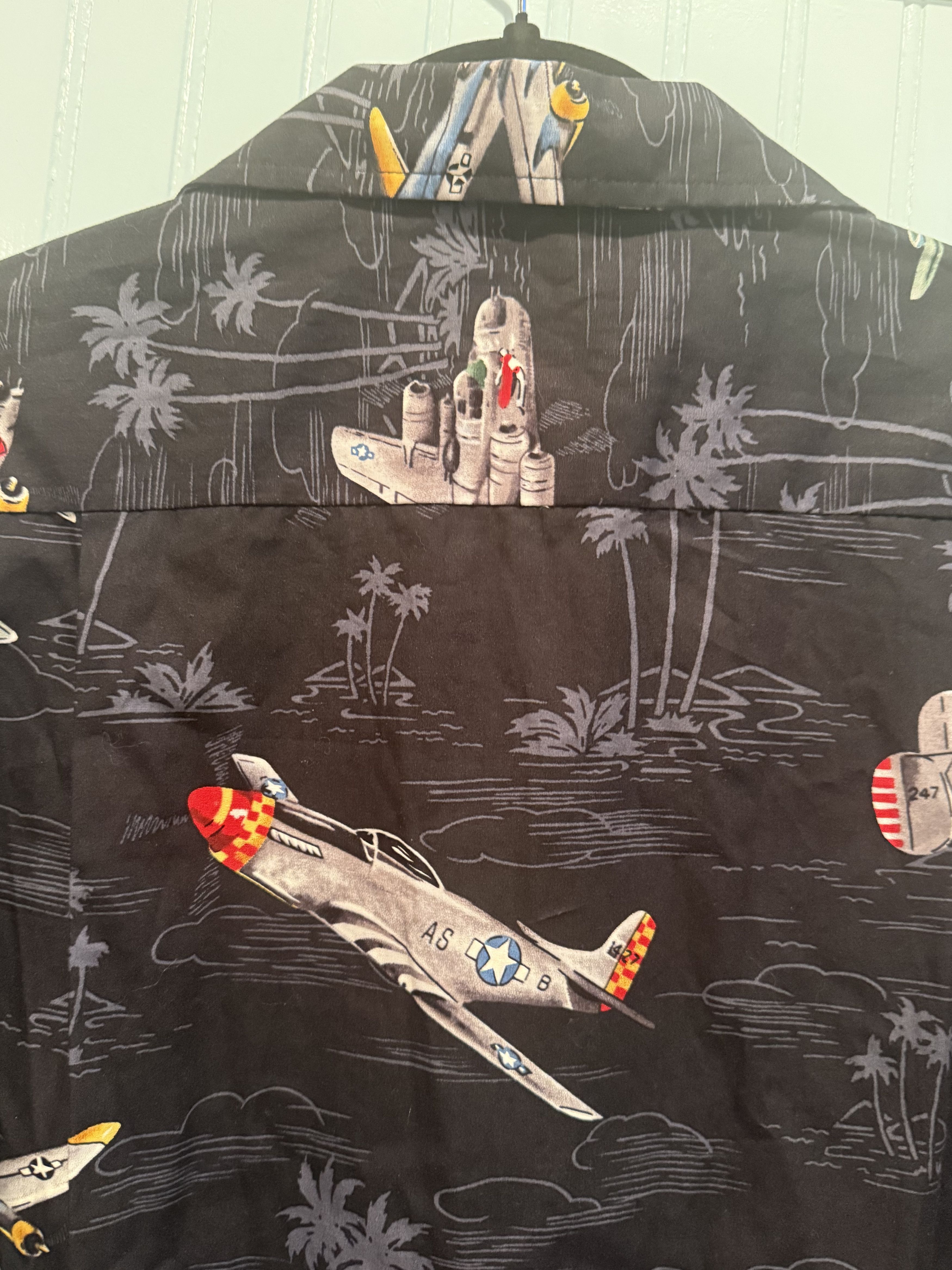 Other RJC NWT WWII Aircraft Aloha Shirt — Made USA — Small-Med Size US S / EU 44-46 / 1 - 14 Thumbnail