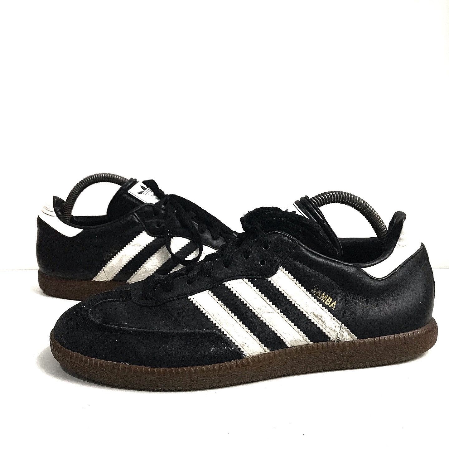 adidas gazelle silver green womens Same but Different - Adidas Samba main image 0