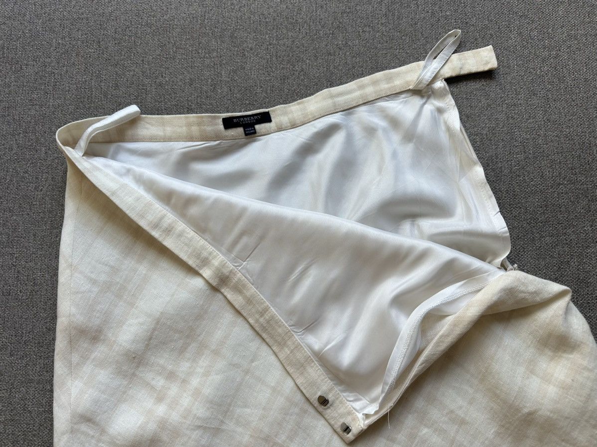 Burberry Burberry London vintage linen skirt made in England Size 32" / US 10 / IT 46 - 4 Thumbnail
