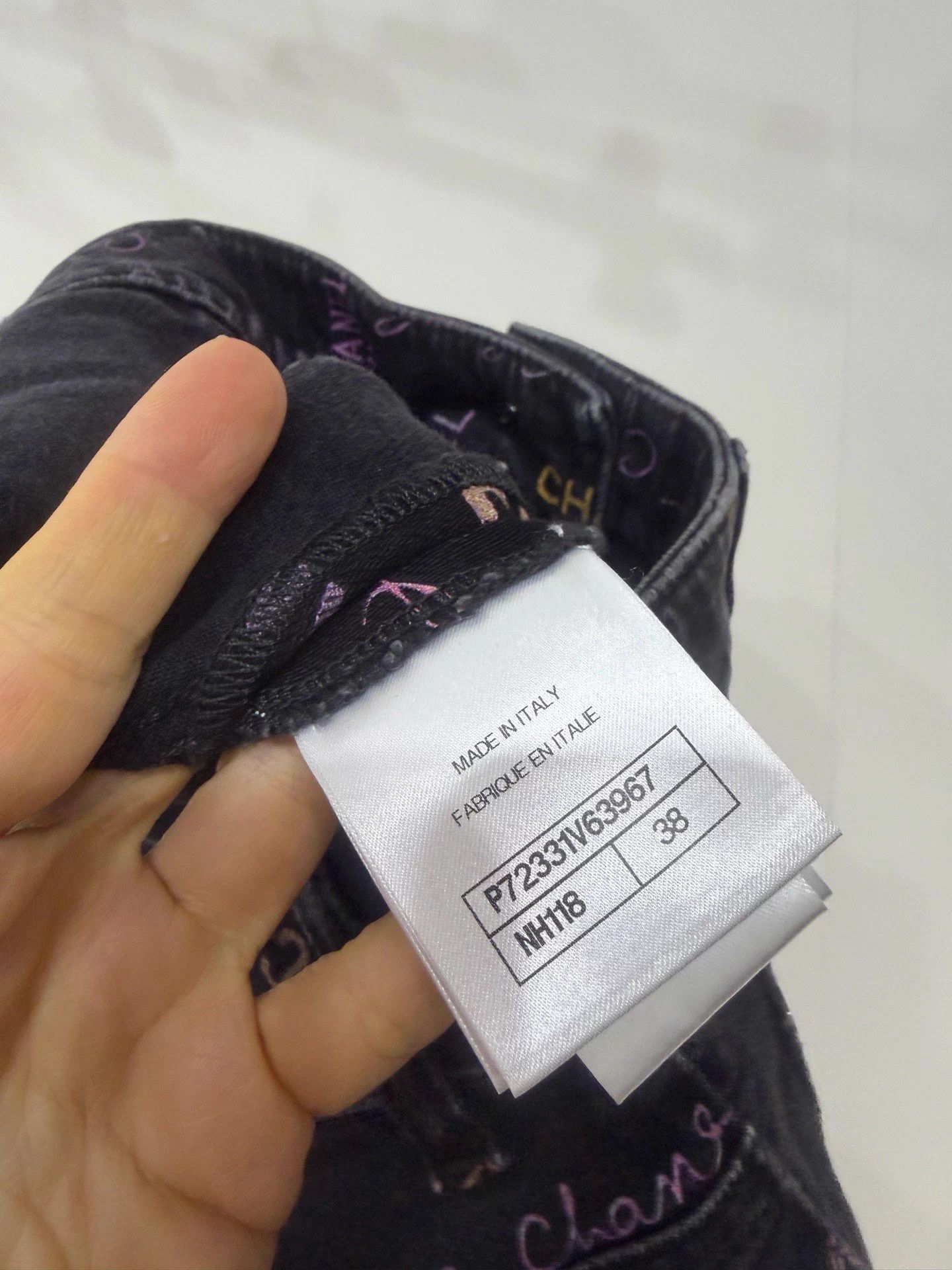 Chanel Chanel Straight Graffiti Letter 9 Jeans FR38 New Size 27" / US 4 / IT 40 - 6 Thumbnail