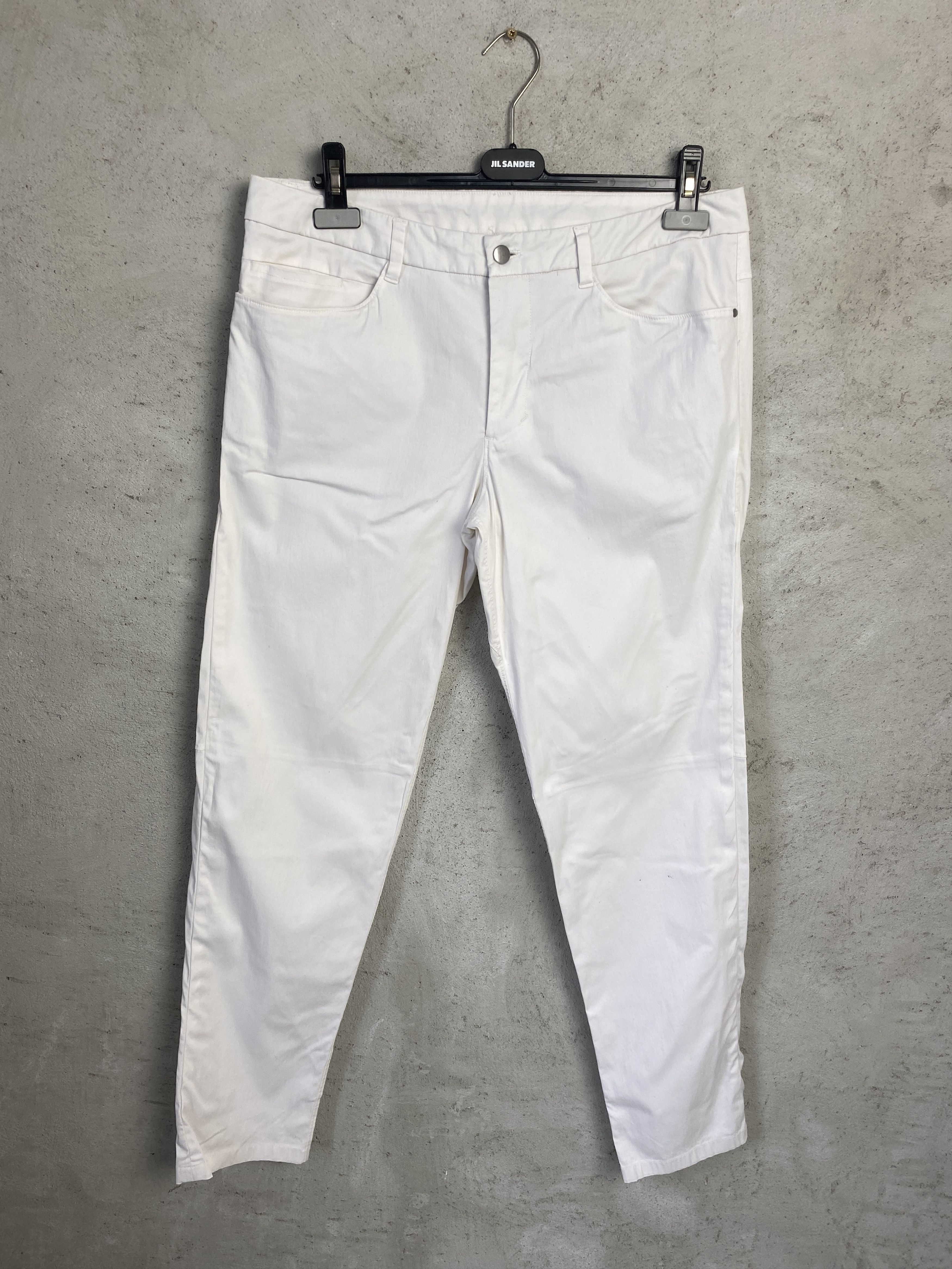 Lululemon Lululemon casual white pants trousers Size US 34 / EU 50 - 1 Thumbnail