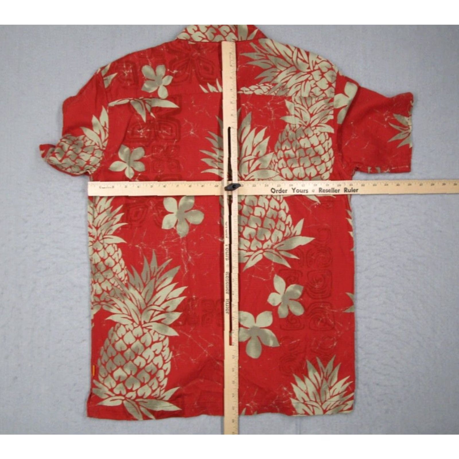 Quiksilver VINTAGE Quiksilver Waterman Shirt Men Medium Red Comfort Button Up Pineapple Tandori Size US M / EU 48-50 / 2 - 4 Thumbnail