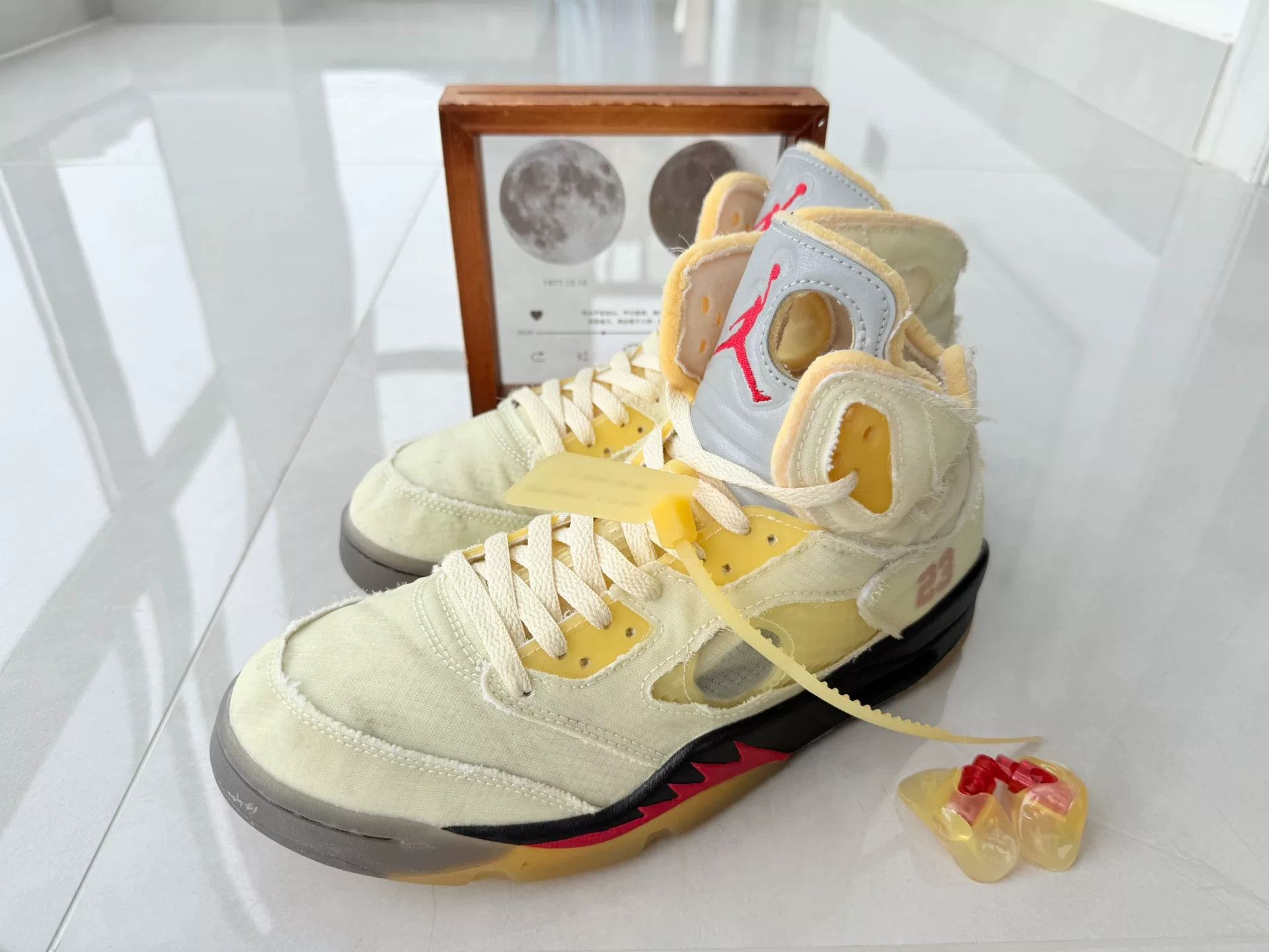 Nike Nike AJ5 White Lowtop Sneakers 11 Men Size US 11 / EU 44 - 1 Thumbnail