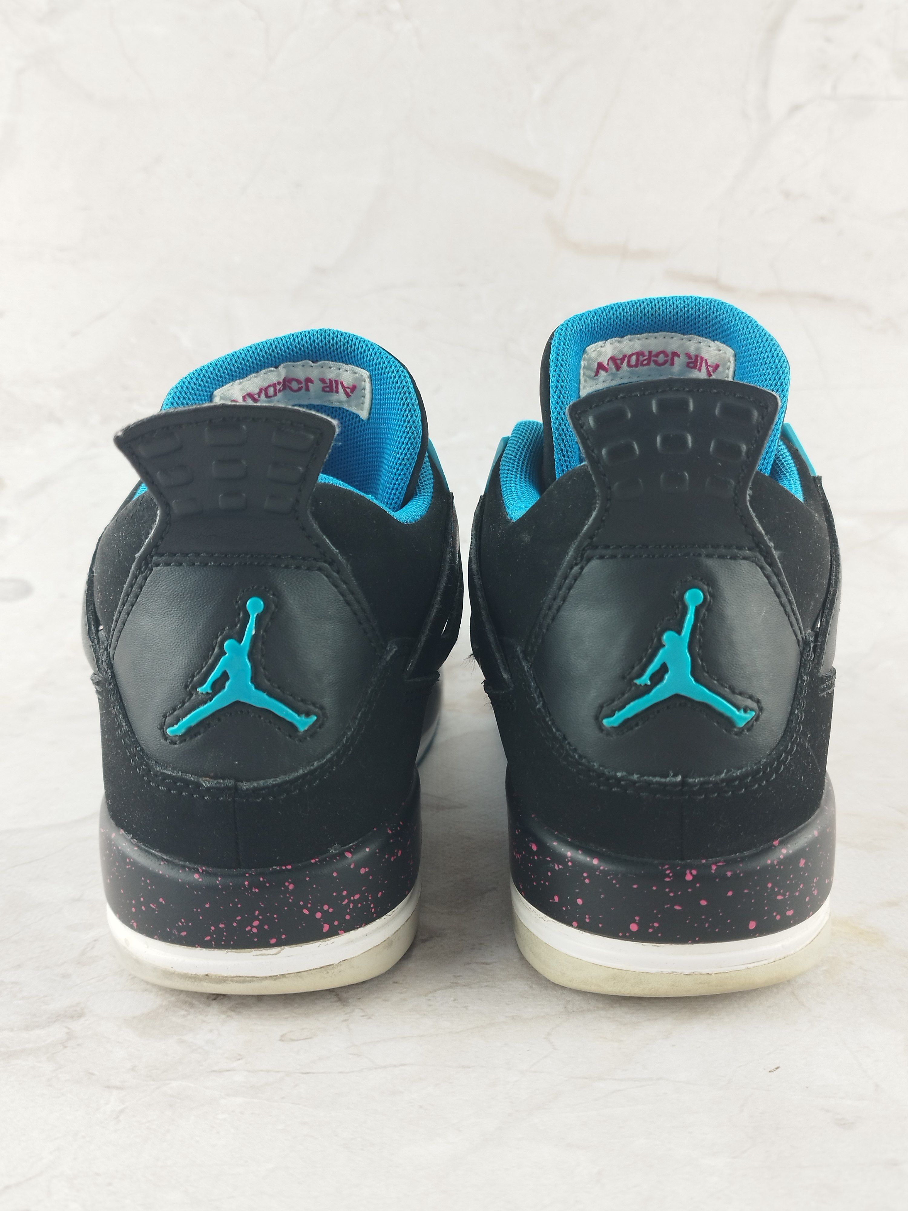 Jordan Brand Jordan Retro 4 GS Vivid pink Dynamic blue Size US 7 / IT 37 - 7 Thumbnail