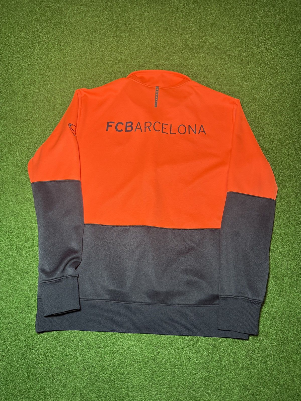 Nike Barcelona 10/11 Football Nike Soccer Alt XL Zip Sweatshirt Size US XL / EU 56 / 4 - 5 Thumbnail