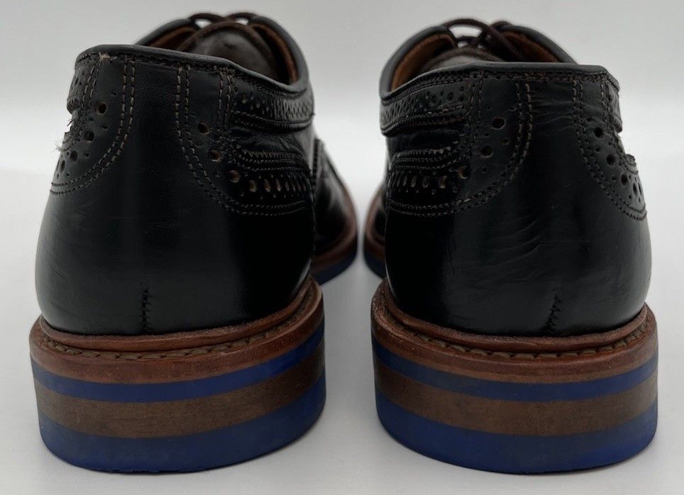 Allen Edmonds Allen Edmonds "STRANDMOK" Black Leather Oxfords Mens Size 9D Size US 9 / EU 42 - 4 Thumbnail