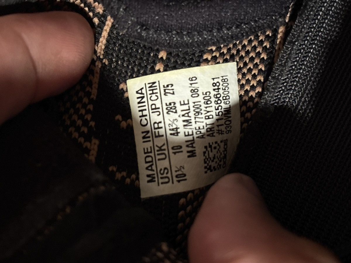 Adidas Yeezy Copper Size US 10.5 / EU 43-44 - 6 Thumbnail