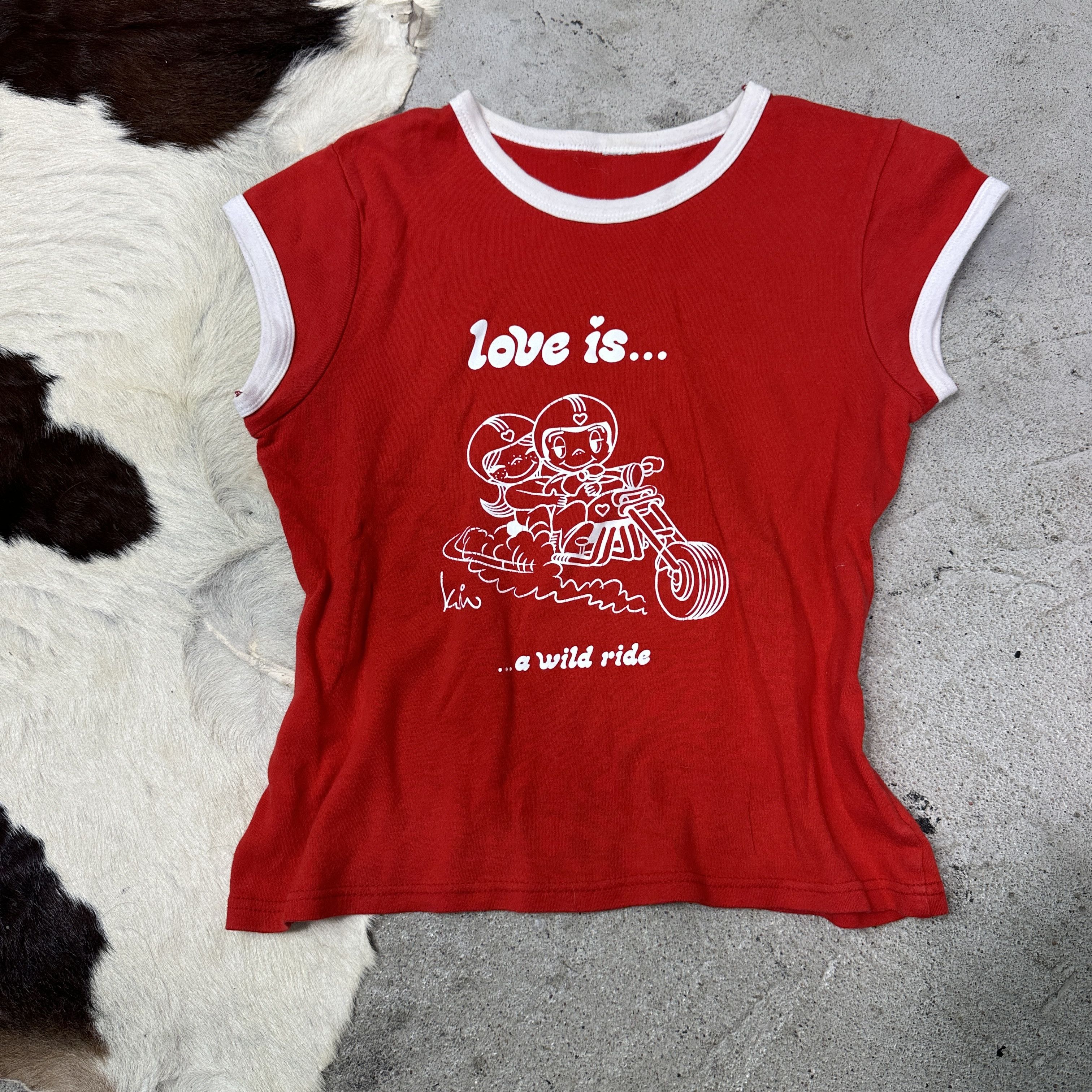 Vintage Vintage Streetwear Ringer Love is a Wild Ride T-shirt Y2K Size S / US 4 / IT 40 - 2 Thumbnail