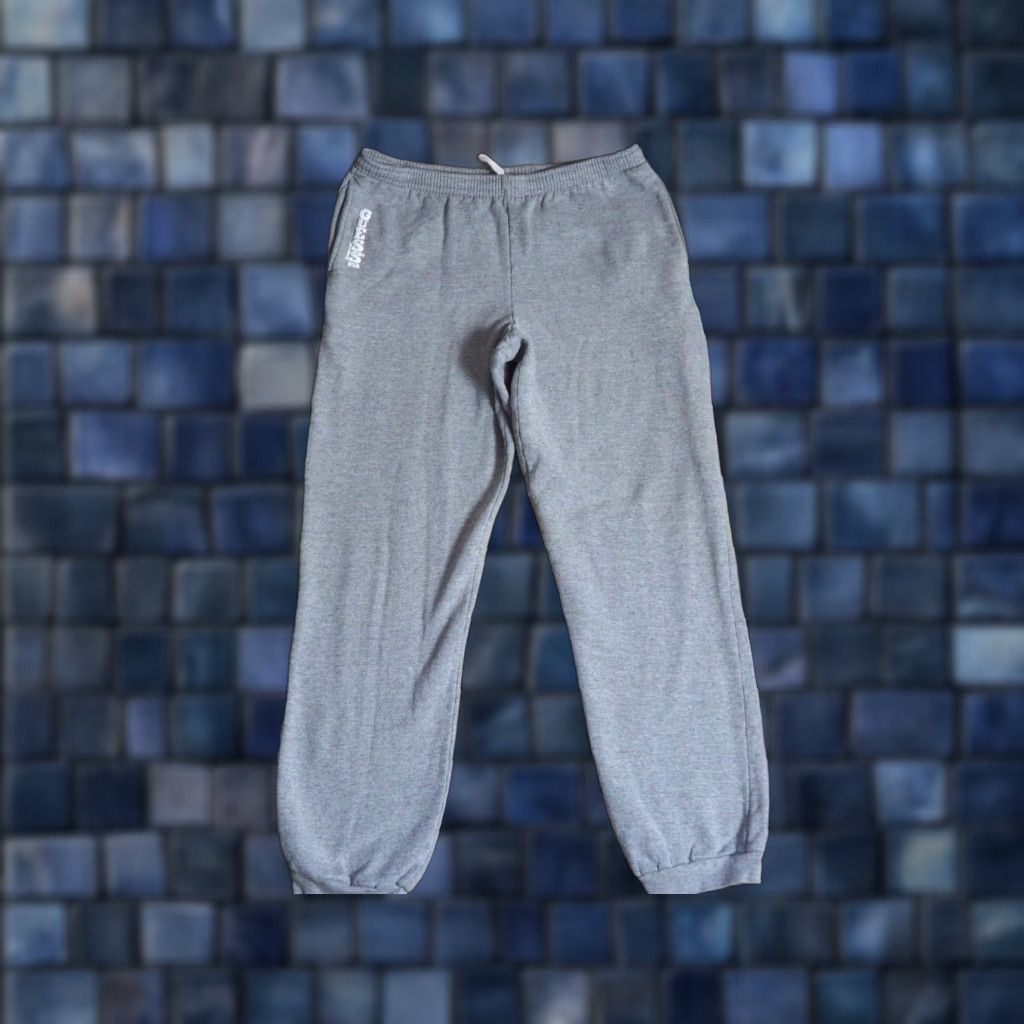Guess VINTAGE Guess Sweatpants Mens 36x30 Gray Drawstring USA 90s Comfort Relaxed Size US 36 / EU 52 - 1 Thumbnail