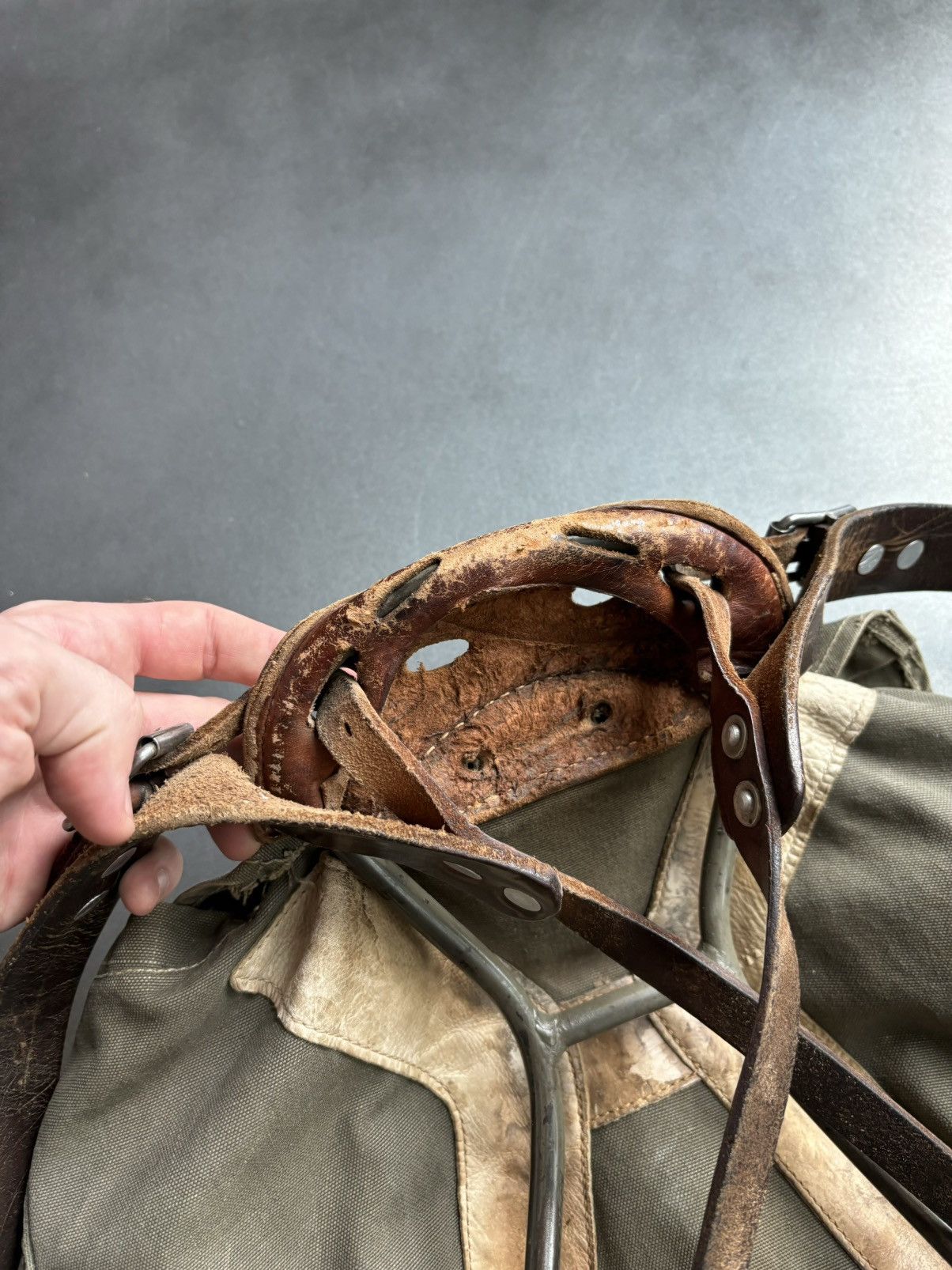 Vintage 1940s Swedish Backpack WW2 Vintage Army Hiking Metal Canvas Size ONE SIZE - 12 Thumbnail