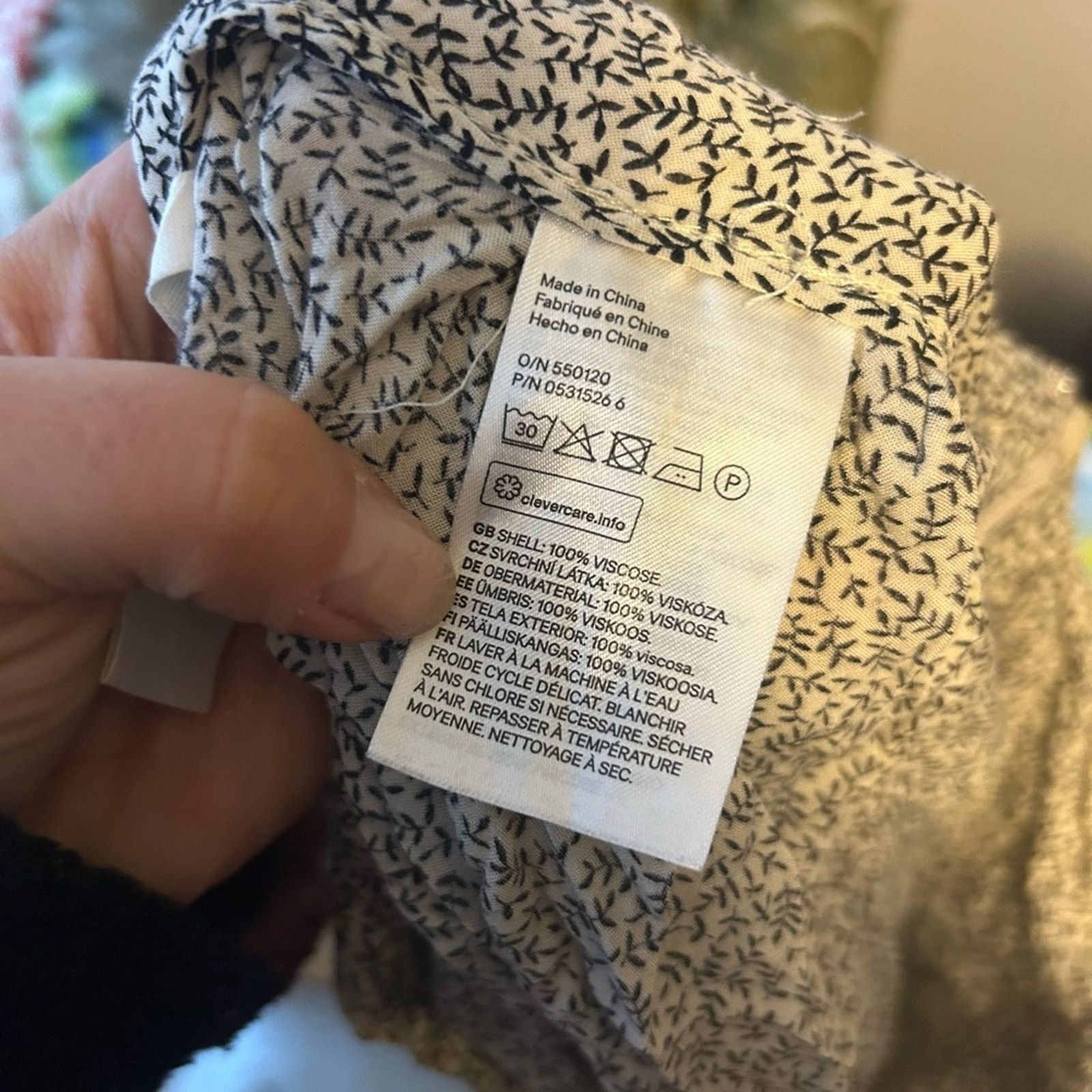 H&M H&M Ditsy Floral Cinched Mini Skirt Size 28" / US 6 / IT 42 - 4 Thumbnail
