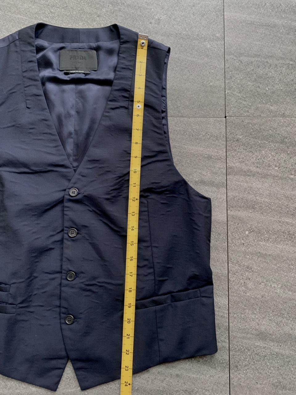 Prada FREE TAX! Buckleback Hybrid Tailored Vest Size US L / EU 52-54 / 3 - 12 Thumbnail