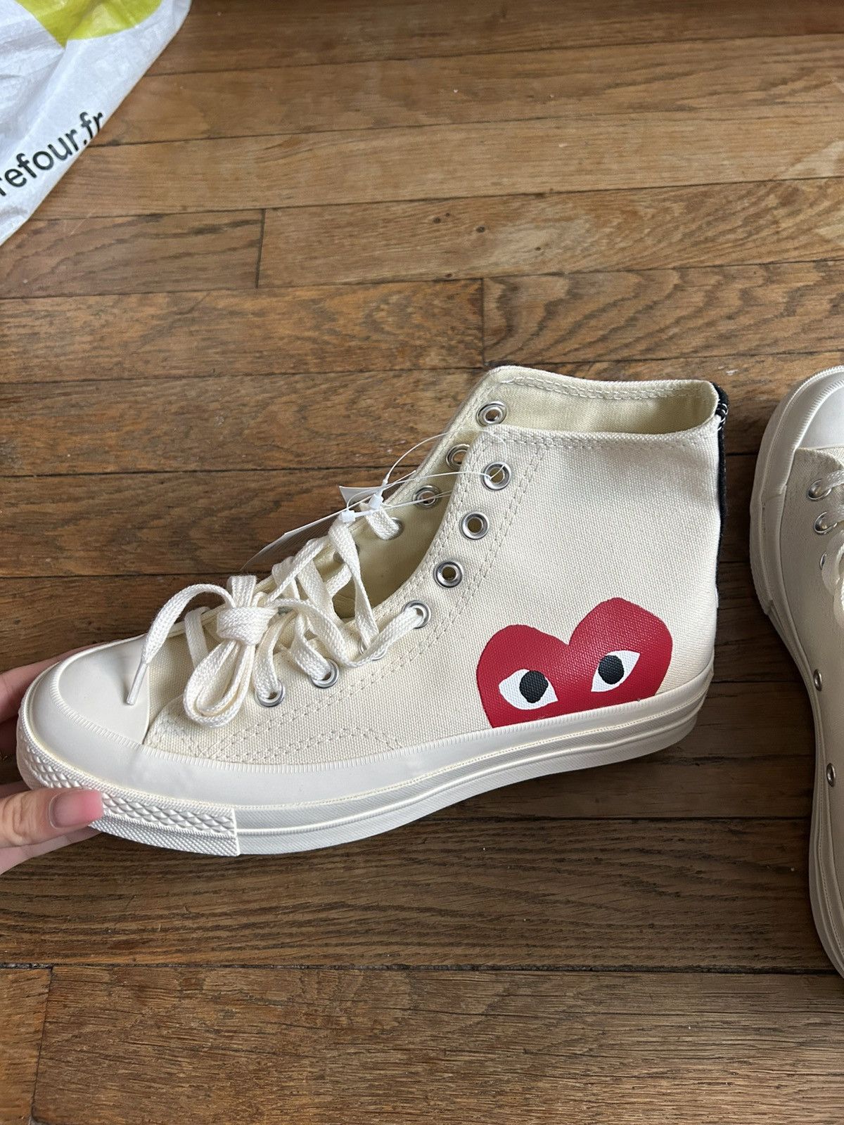 Comme des Garcons PLAY × Converse Sneakers montantes Converse x Comme des Garçons PLAY Blanc Size US 7 / EU 40 - 8 Thumbnail