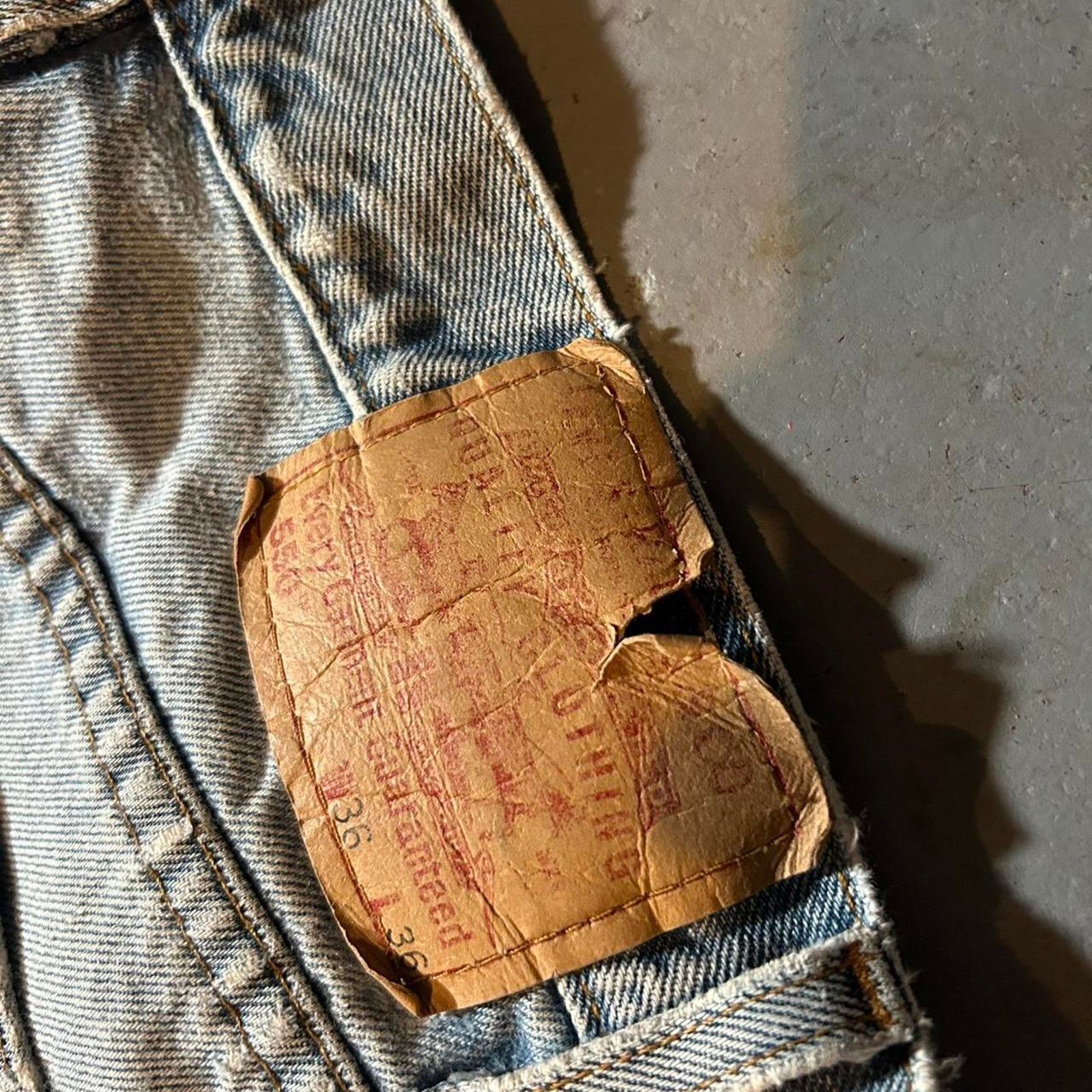 Levi's 90s levis 550 light Size US 34 / EU 50 - 2 Thumbnail