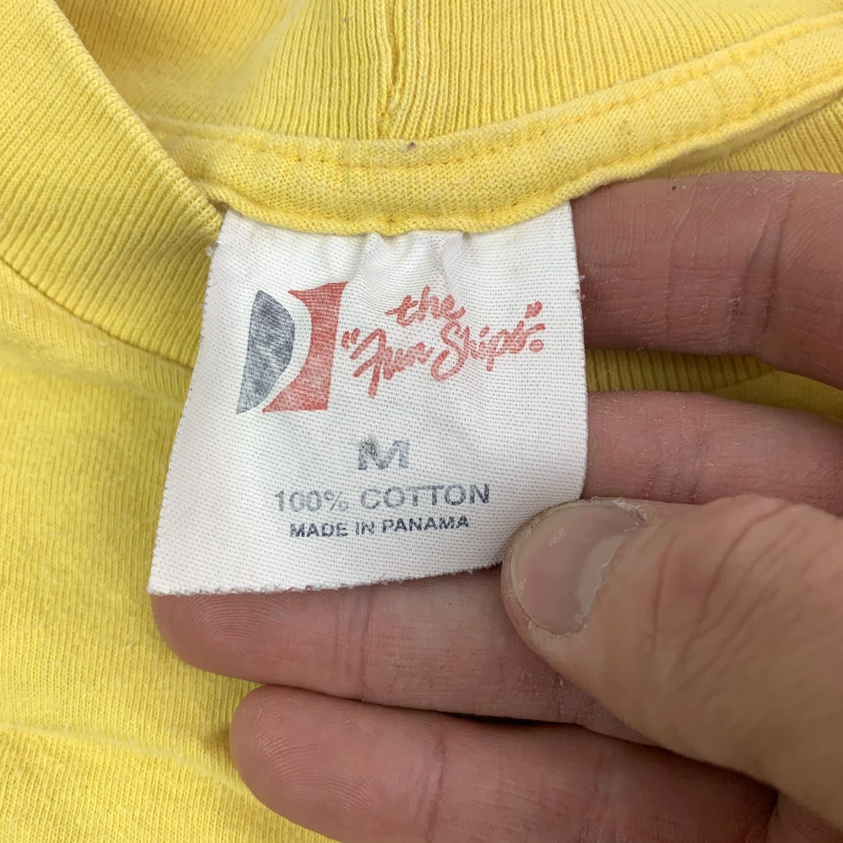 Vintage VINTAGE Carnival Cruise T Shirt Adult Medium Yellow Cruise Ship Sailing 90s Mens Size US M / EU 48-50 / 2 - 3 Thumbnail