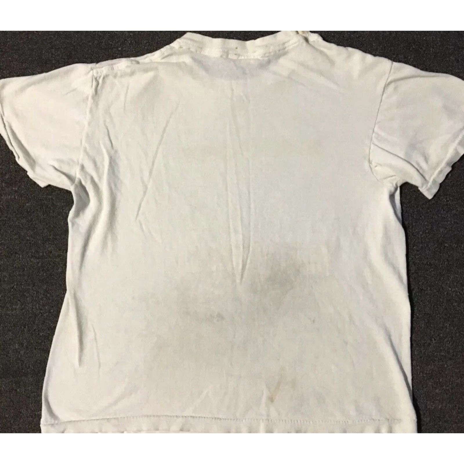 Vintage VINTAGE Discovery Zone Birthday Shirt XS White 90s 80s Distressed Grunge Cartoon Funny Single Stitch Men T-Shirt Short Sleeve Size XS - Adults Mens Size US XS / EU 42 / 0 - 2 Thumbnail
