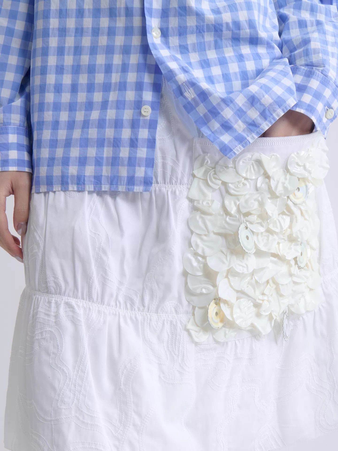 Prada PRADA 06SS White 3D Floral Embroidered Cotton Skirt Size 26" / US 2 / IT 38 - 5 Thumbnail