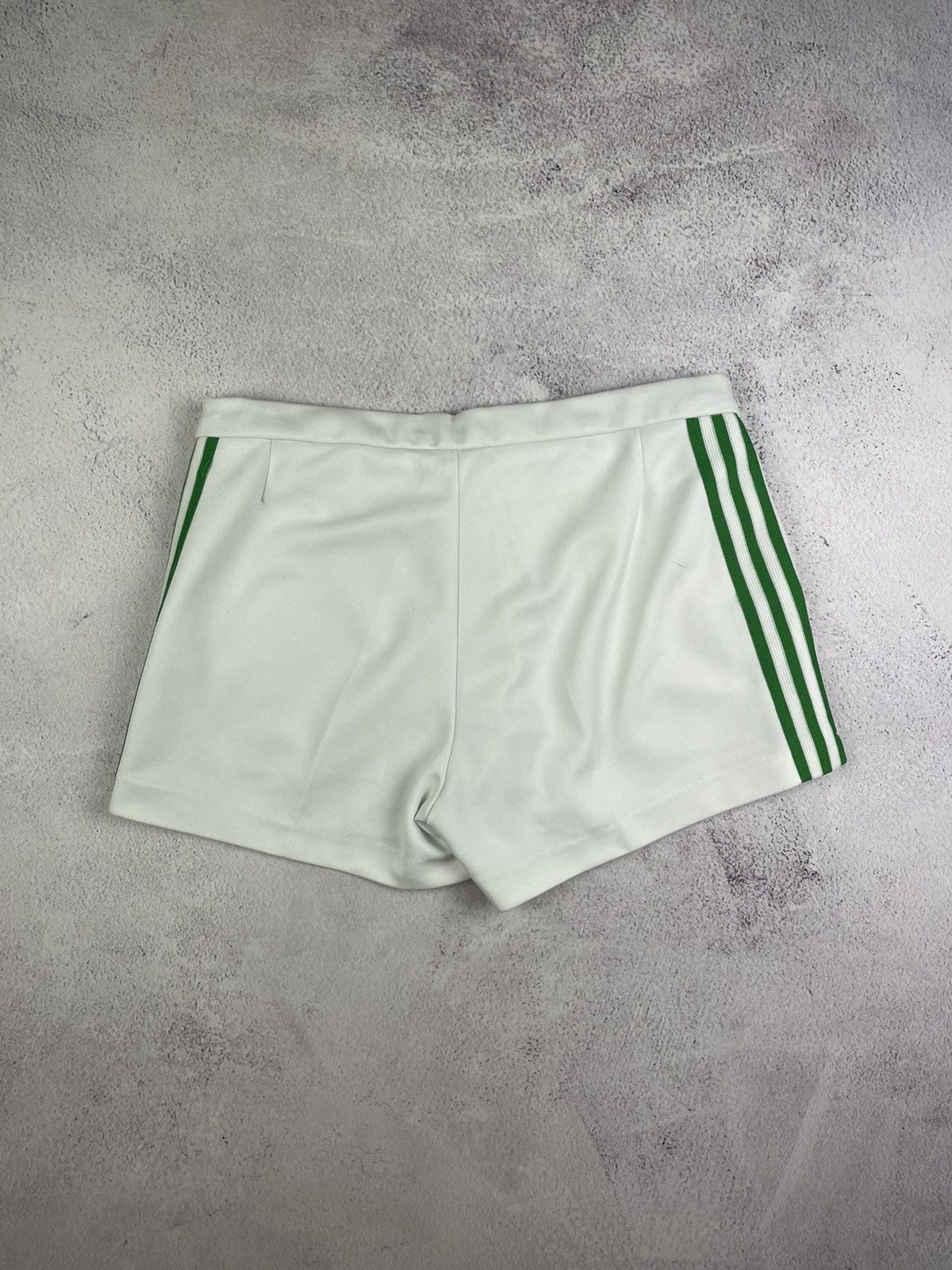 Adidas Vintage Adidas White Shorts S-M Trefoil Logo Stripes Retro Size US 32 / EU 48 - 5 Thumbnail