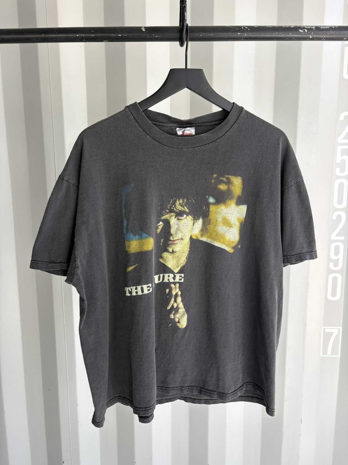 Band Tees Vintage The Cure Shirt Faded Distressed Grunge Band Boxy Size US XL / EU 56 / 4 - 1 Thumbnail