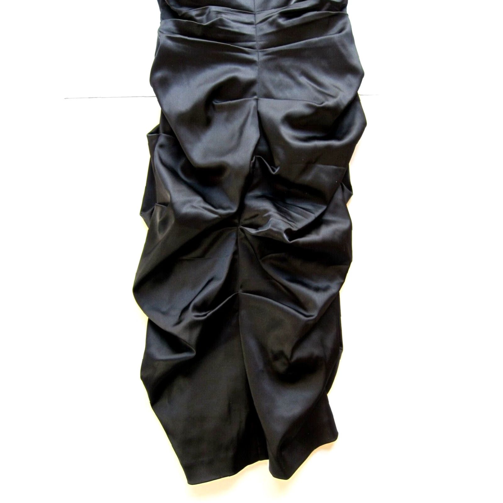 Vintage VINTAGE Xscape Joanna Chen Black Satin Stretch Ruched V-Neck Bodycon Party Prom Dress 8 Size M / US 6-8 / IT 42-44 - 5 Thumbnail
