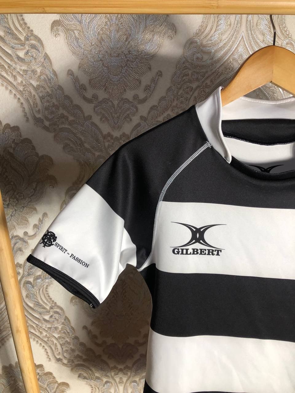 Vintage VERY RARE GILBERT UNION BARBARIANS SCOTLAND RUGBY JERSEY 90s Size US S / EU 44-46 / 1 - 3 Thumbnail