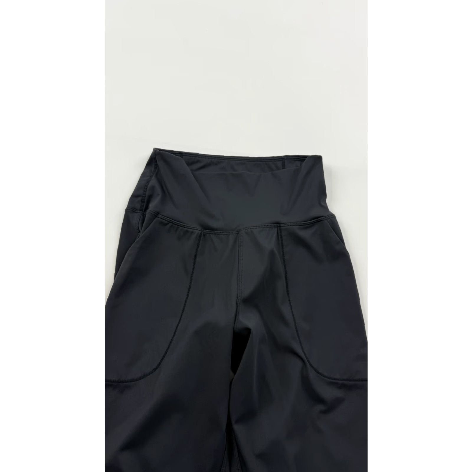 Vintage Oalka Fit Dolls Jogger Pants Womens XS Black High Rise Yoga Gym Spandex Athletic Jogger Pants Womens XS Black High Rise Yoga Gym Spandex Athletic Size 26" / US 2 / IT 38 - 2 Thumbnail
