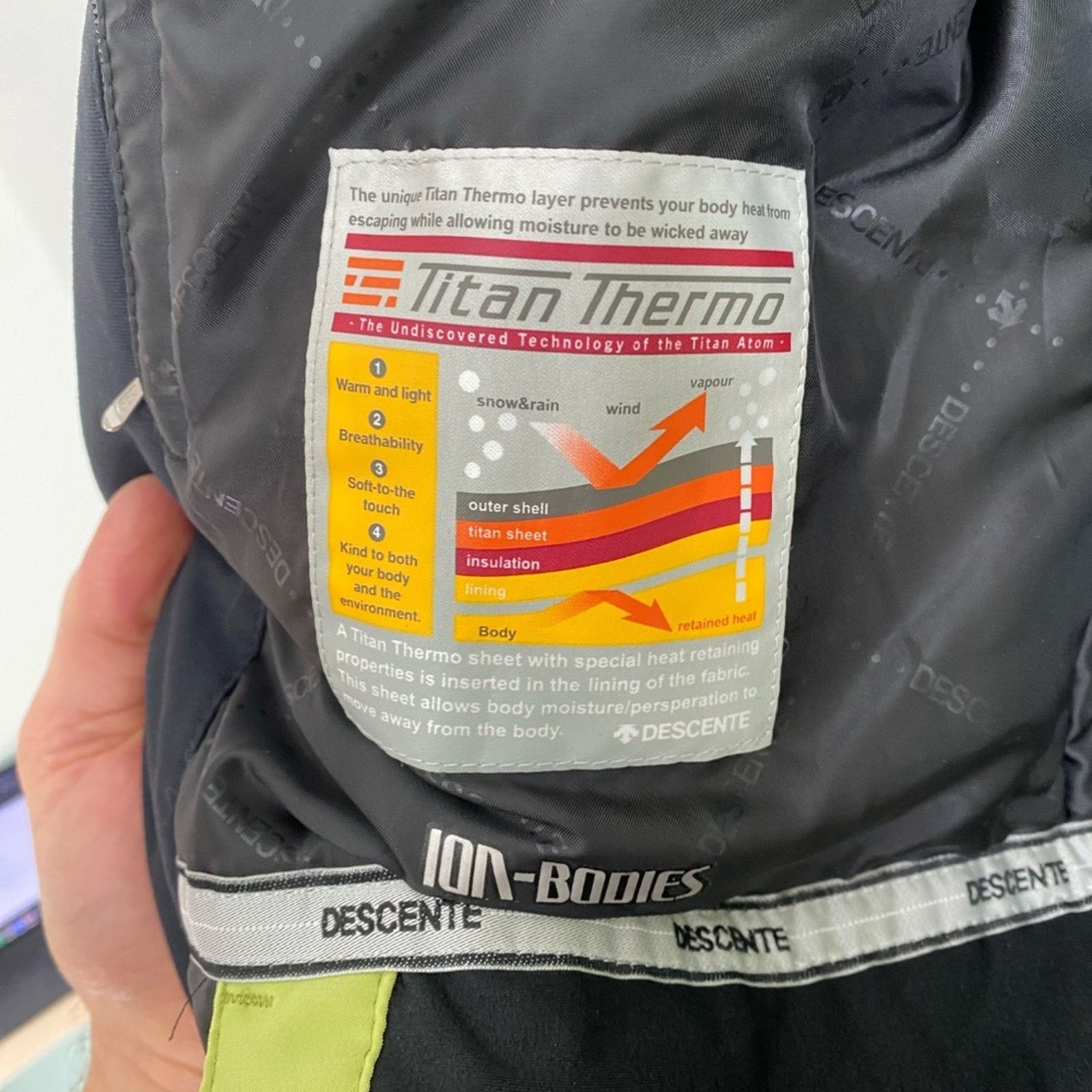 Descente Descente Women's Ski Winter Snow Coat - 12 Size XL / US 12-14 / IT 48-50 - 5 Thumbnail
